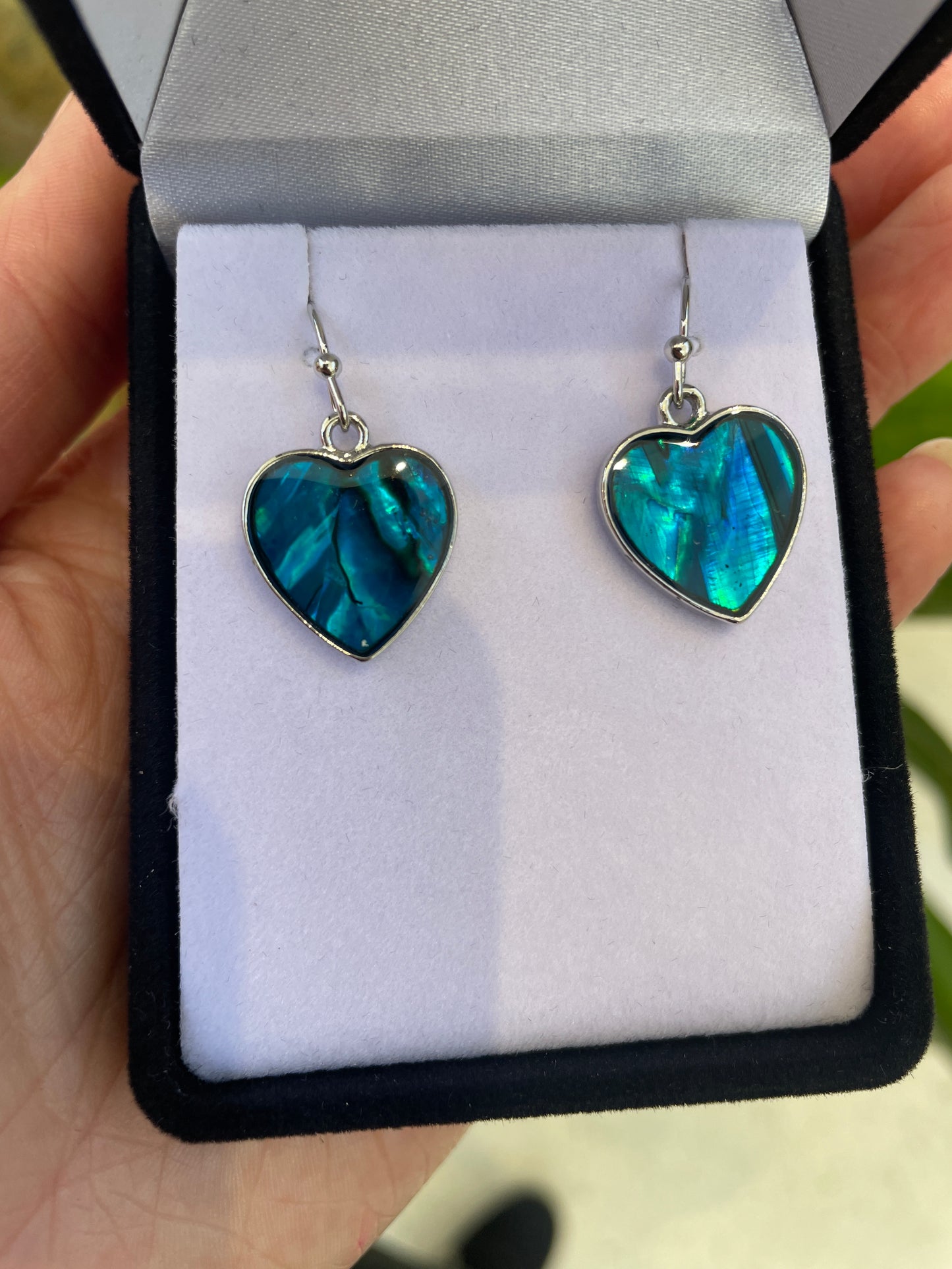 Paua Earrings - Heart - Rivendell Shop