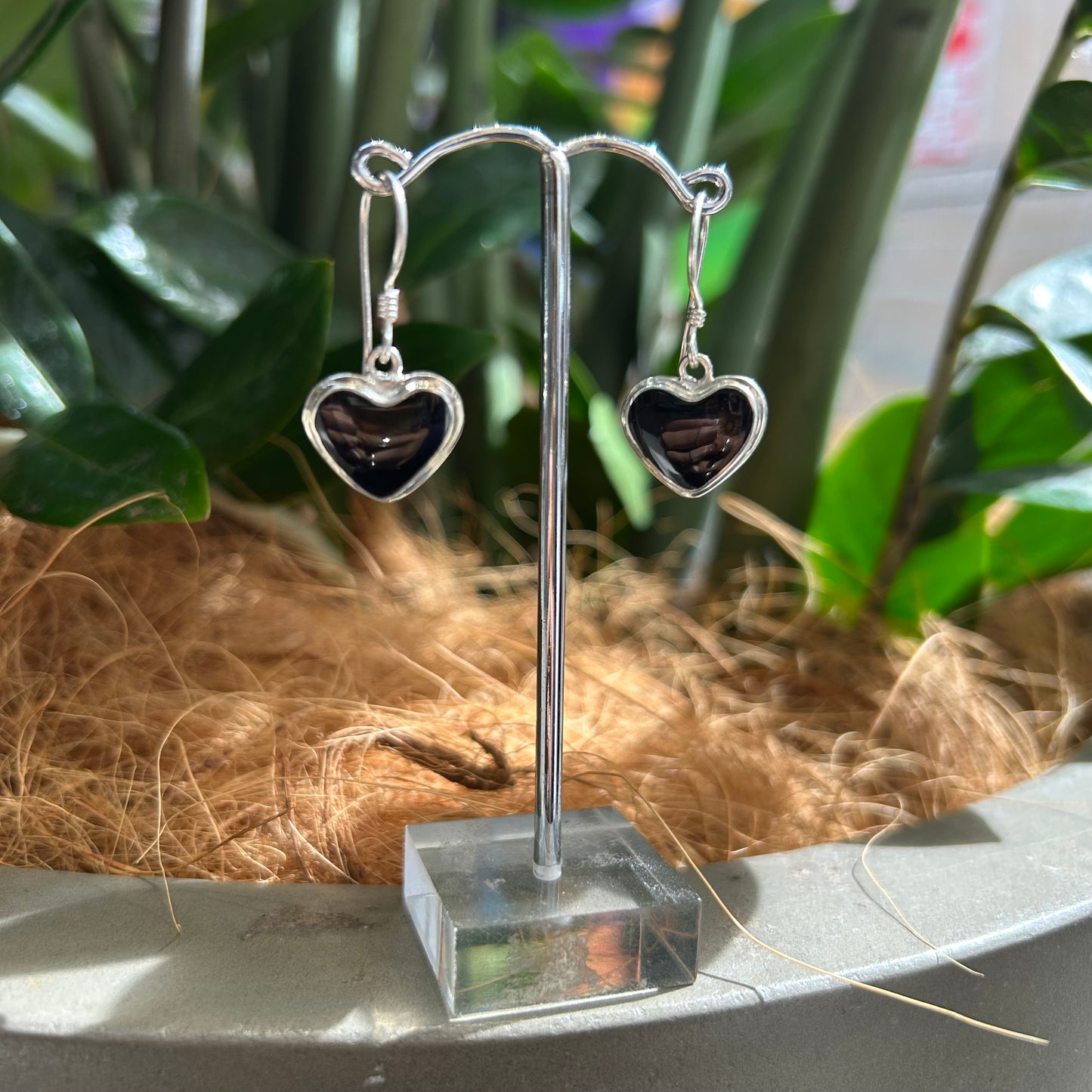 Black Coral Earrings - Heart - Rivendell Shop