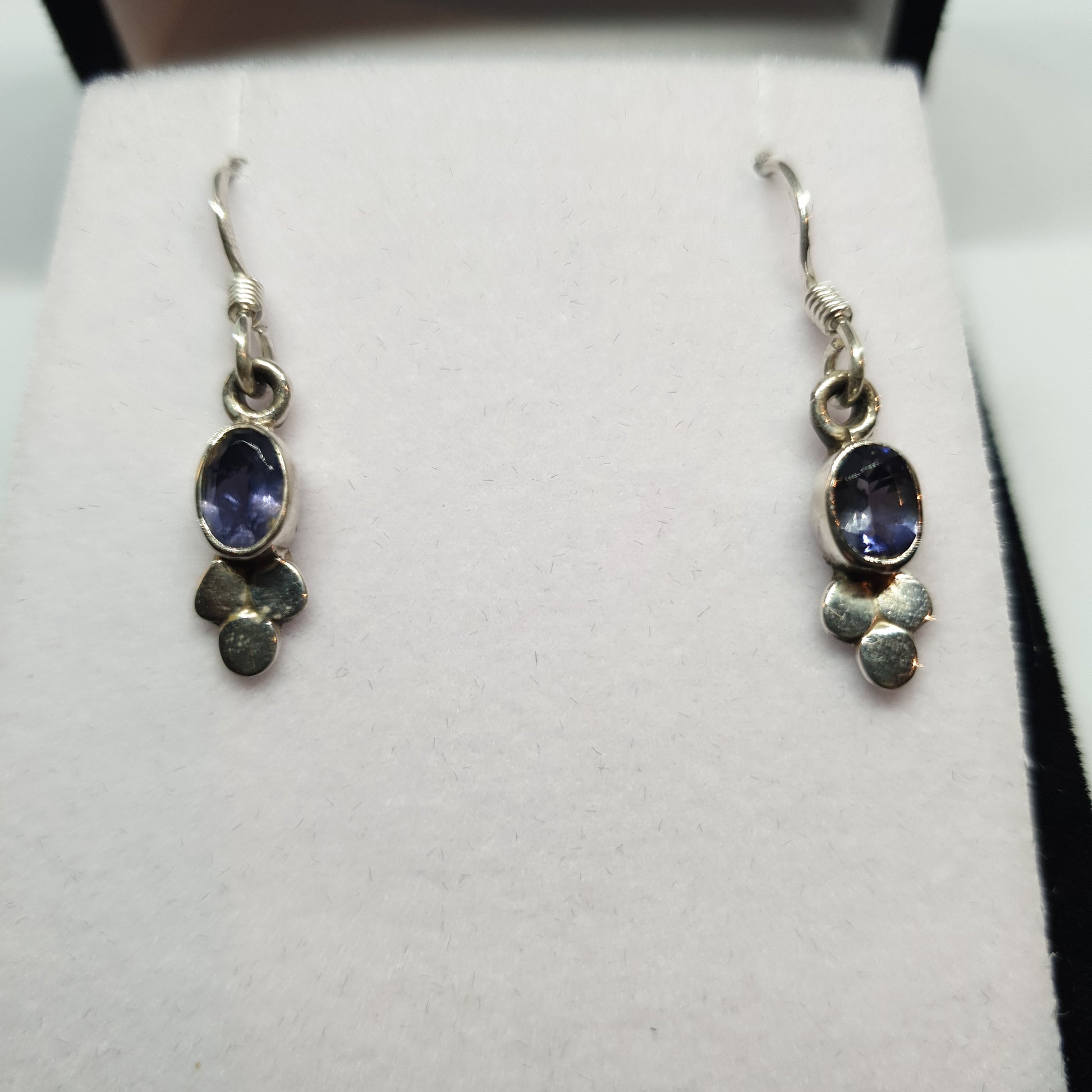 Iolite 925 Sterling Silver earrings - Rivendell Shop