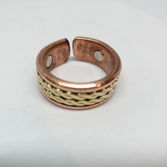 Double Twist Copper Magnetic Ring - Rivendell Shop