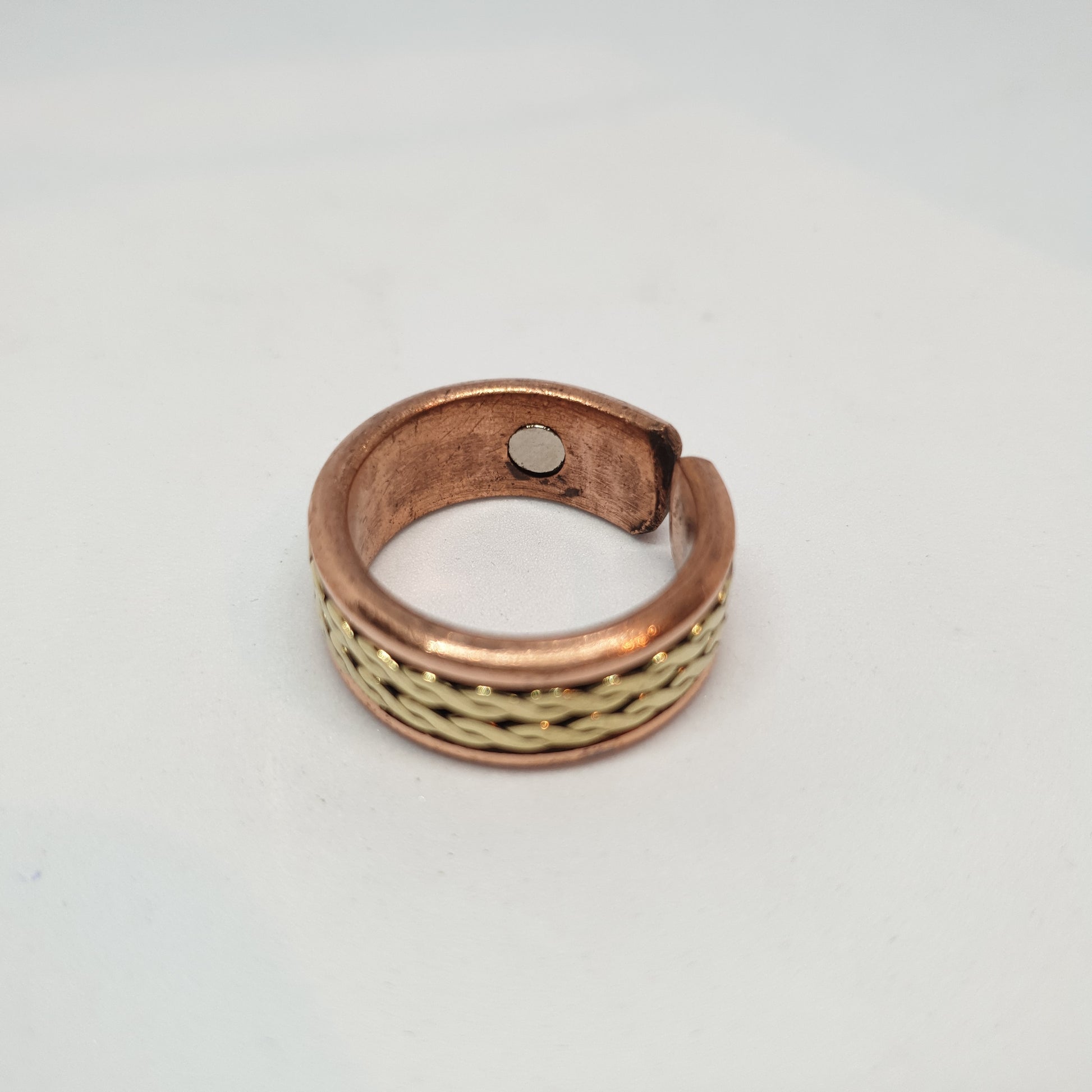 Double Twist Copper Magnetic Ring - Rivendell Shop