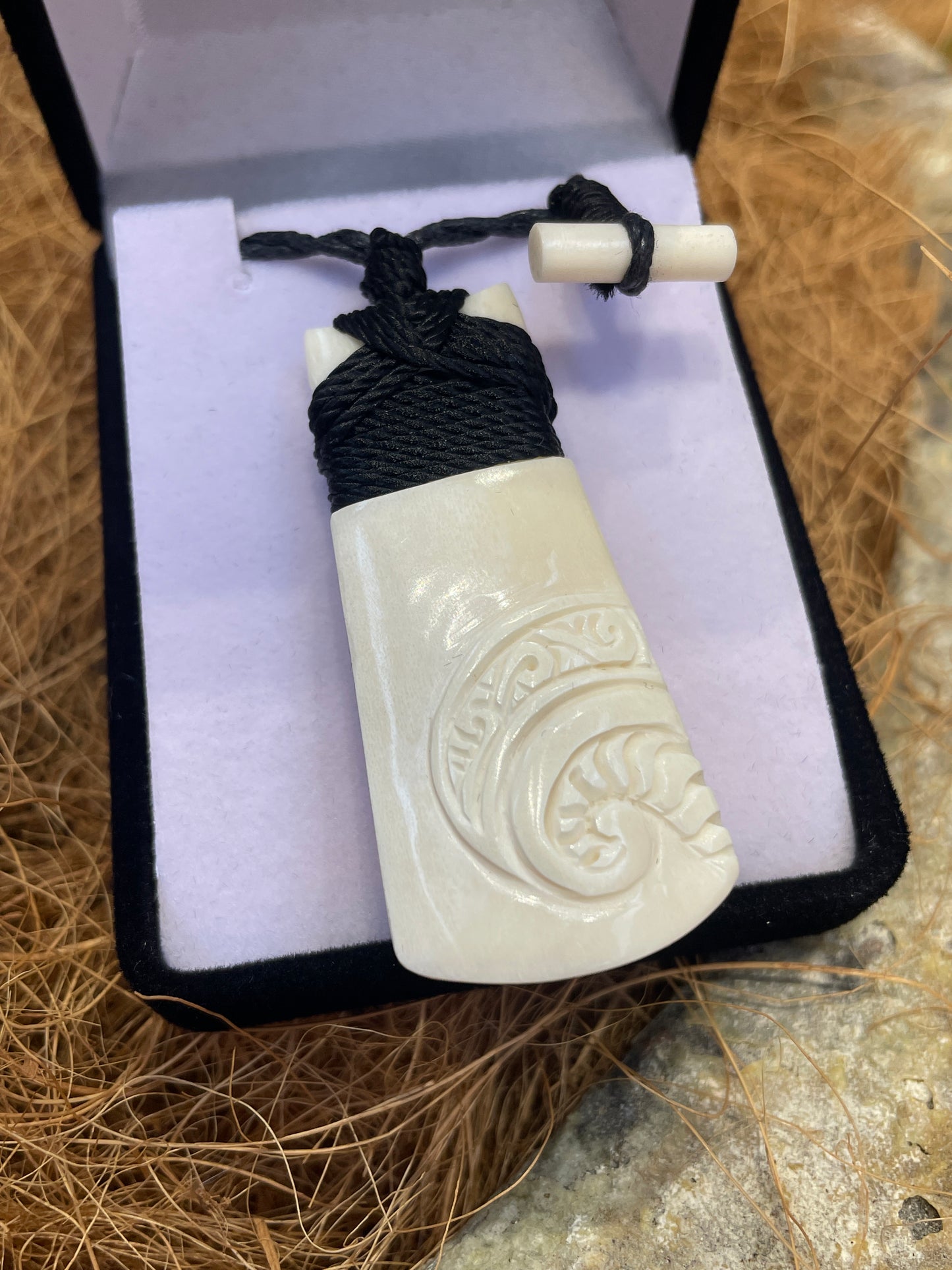 Traditional bone carving - Rivendell Shop