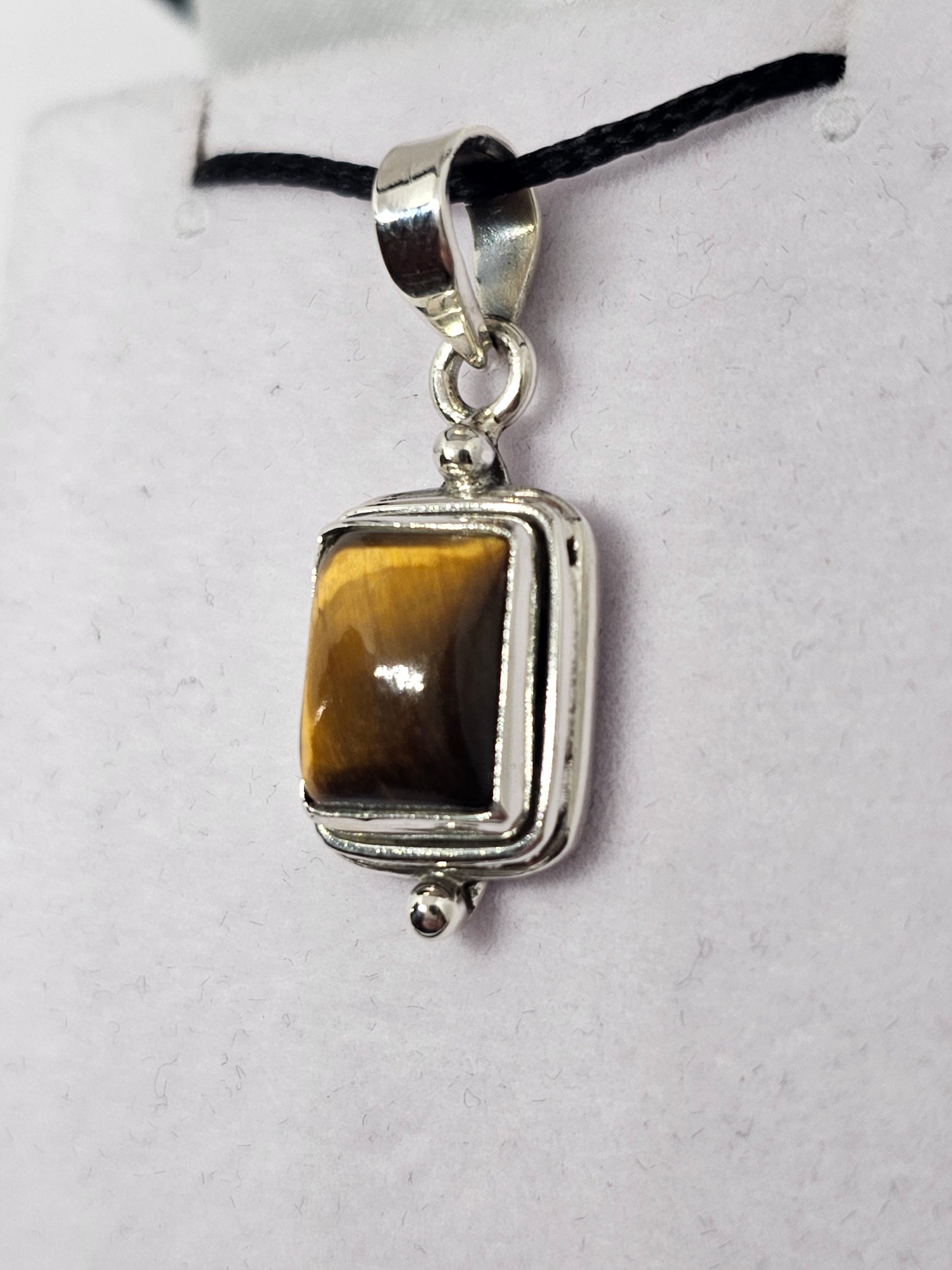 Tiger Eye Pendant - Rivendell Shop