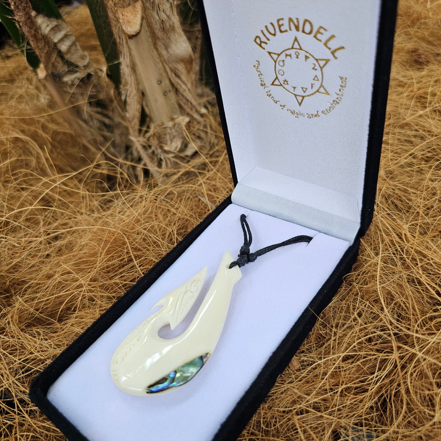 (Fish Hook Bone carving large with Paua - Rivendell Shop