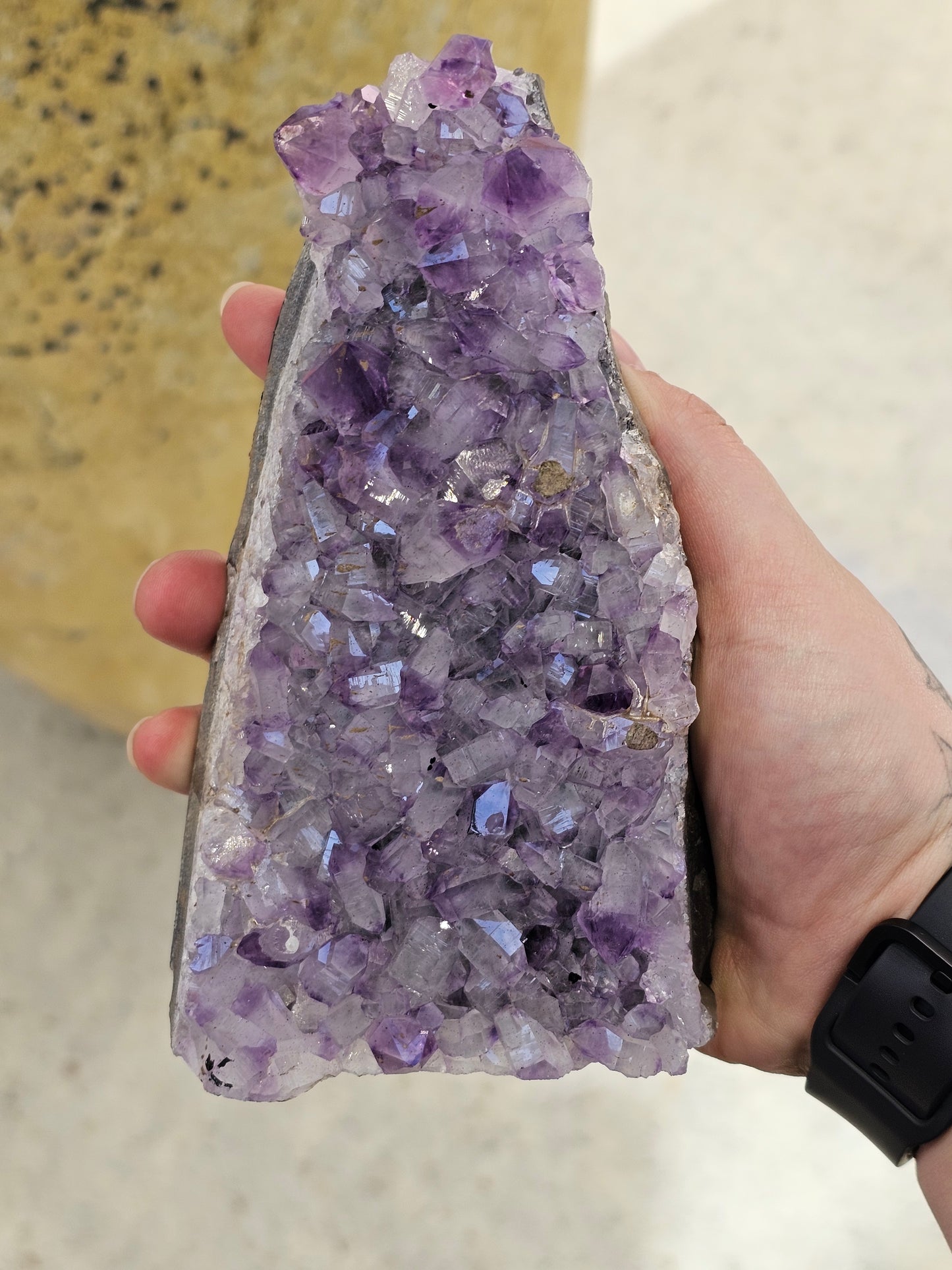 Standing amethyst - Rivendell Shop