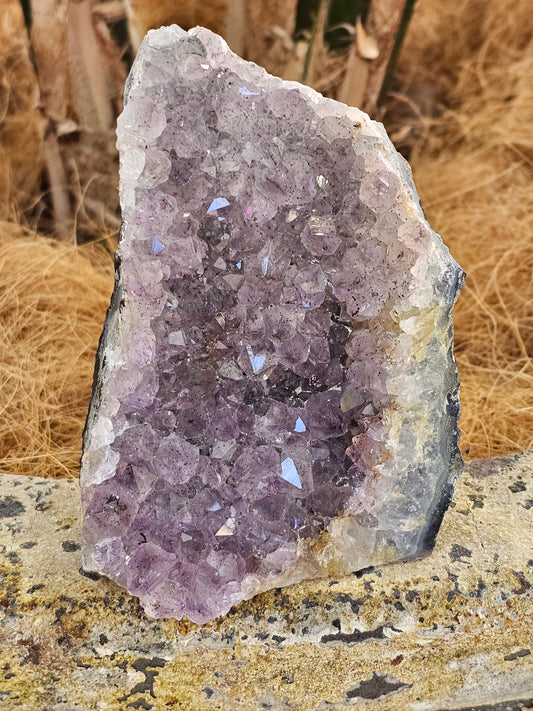 Standing amethyst - Rivendell Shop