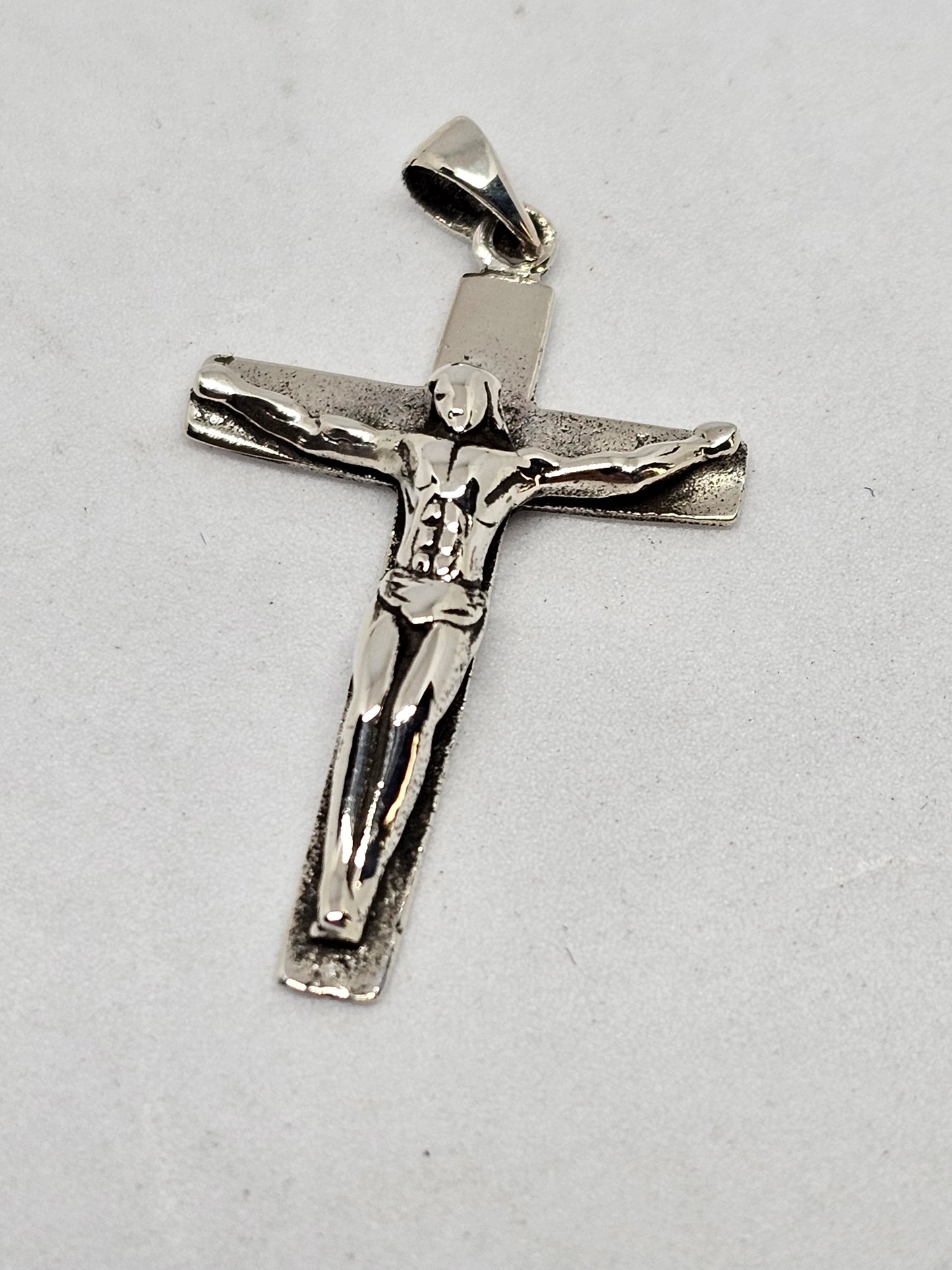 Crucifix Pendant - Rivendell Shop