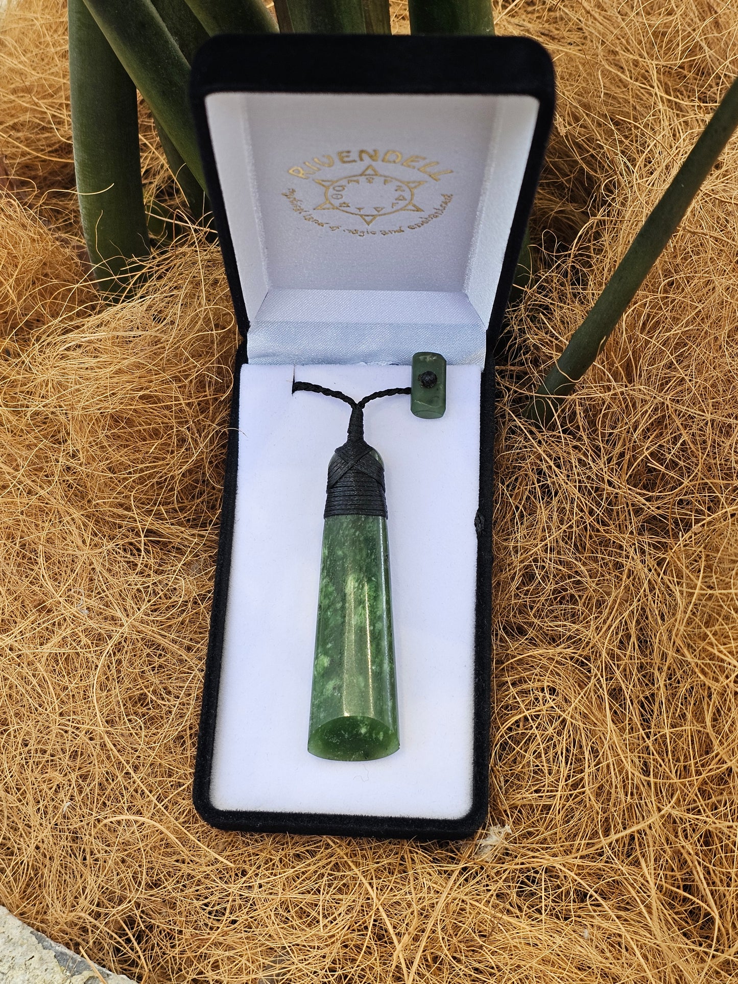 Greenstone Toki Pendant 60x20mm - Rivendell Shop