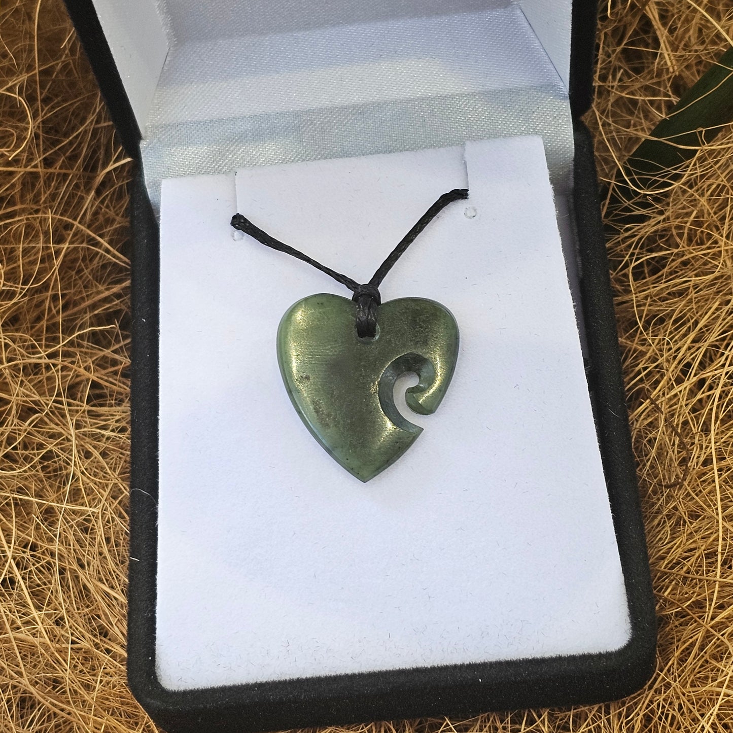 Greenstone Pendant - Manawa (Heart) - Rivendell Shop