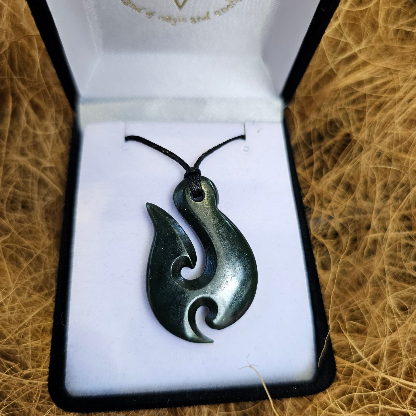 Hei Matau (Hook) Greenstone Pendant - Rivendell Shop