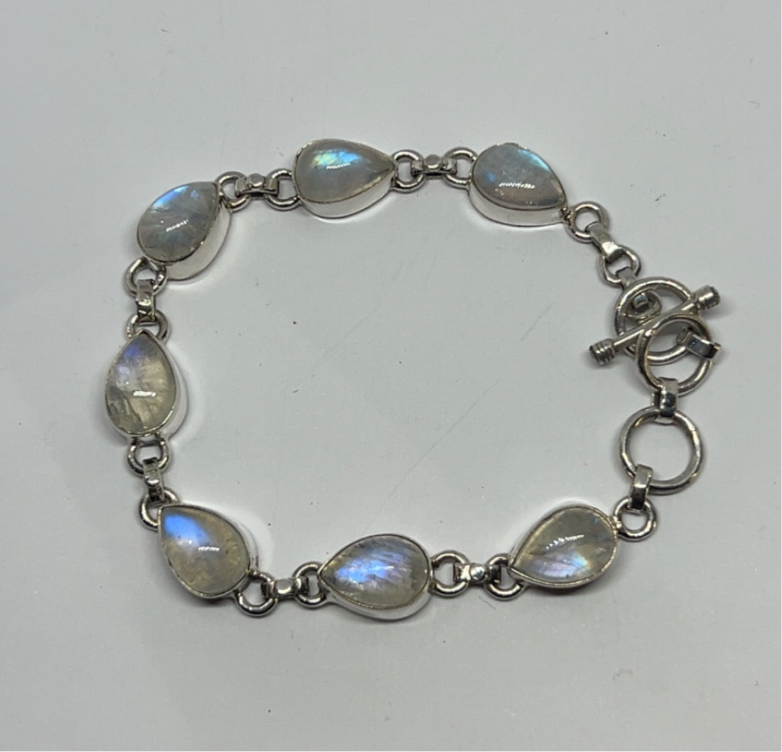 Moonstone bracelet - Rivendell Shop