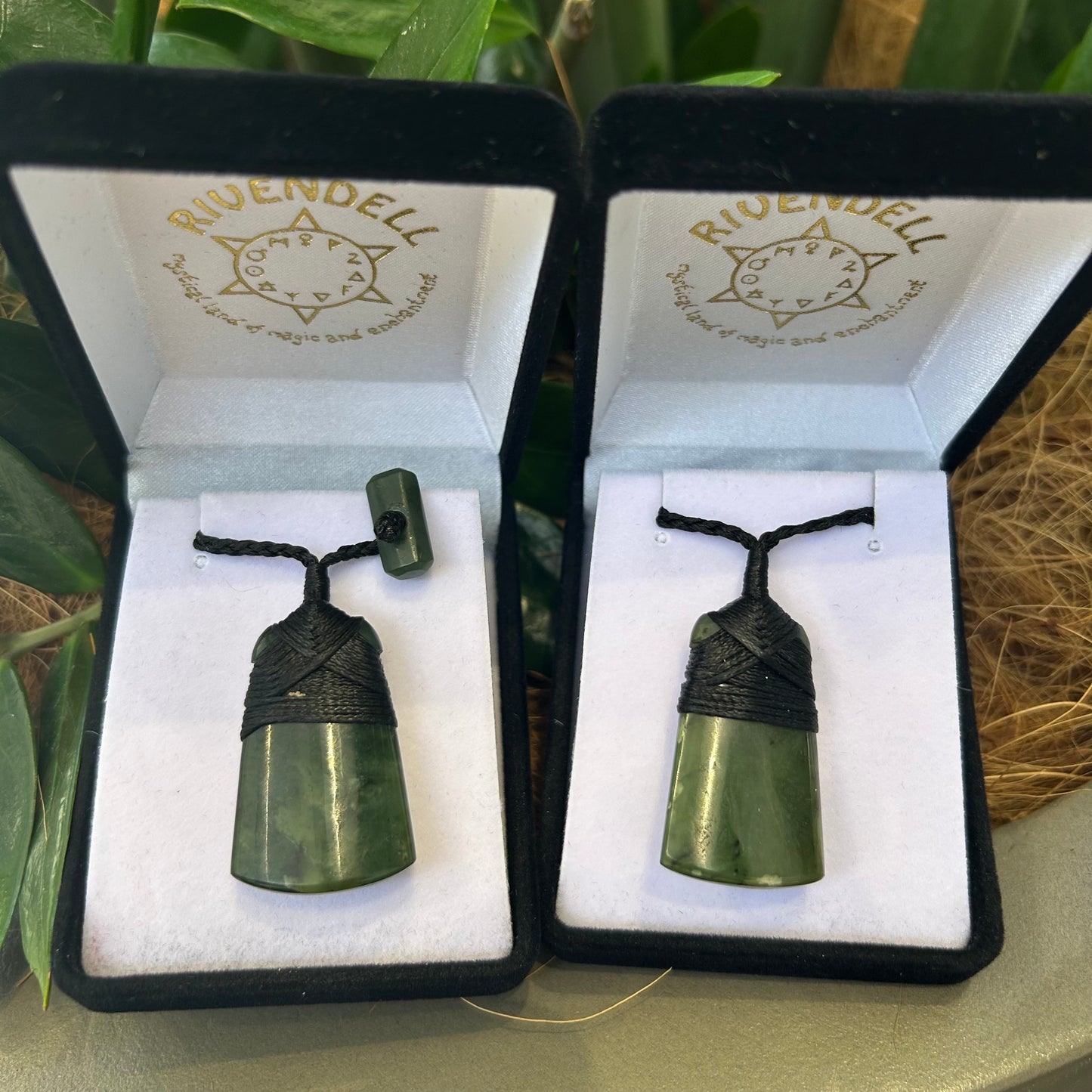 Greenstone Toki Pendant 20x30mm