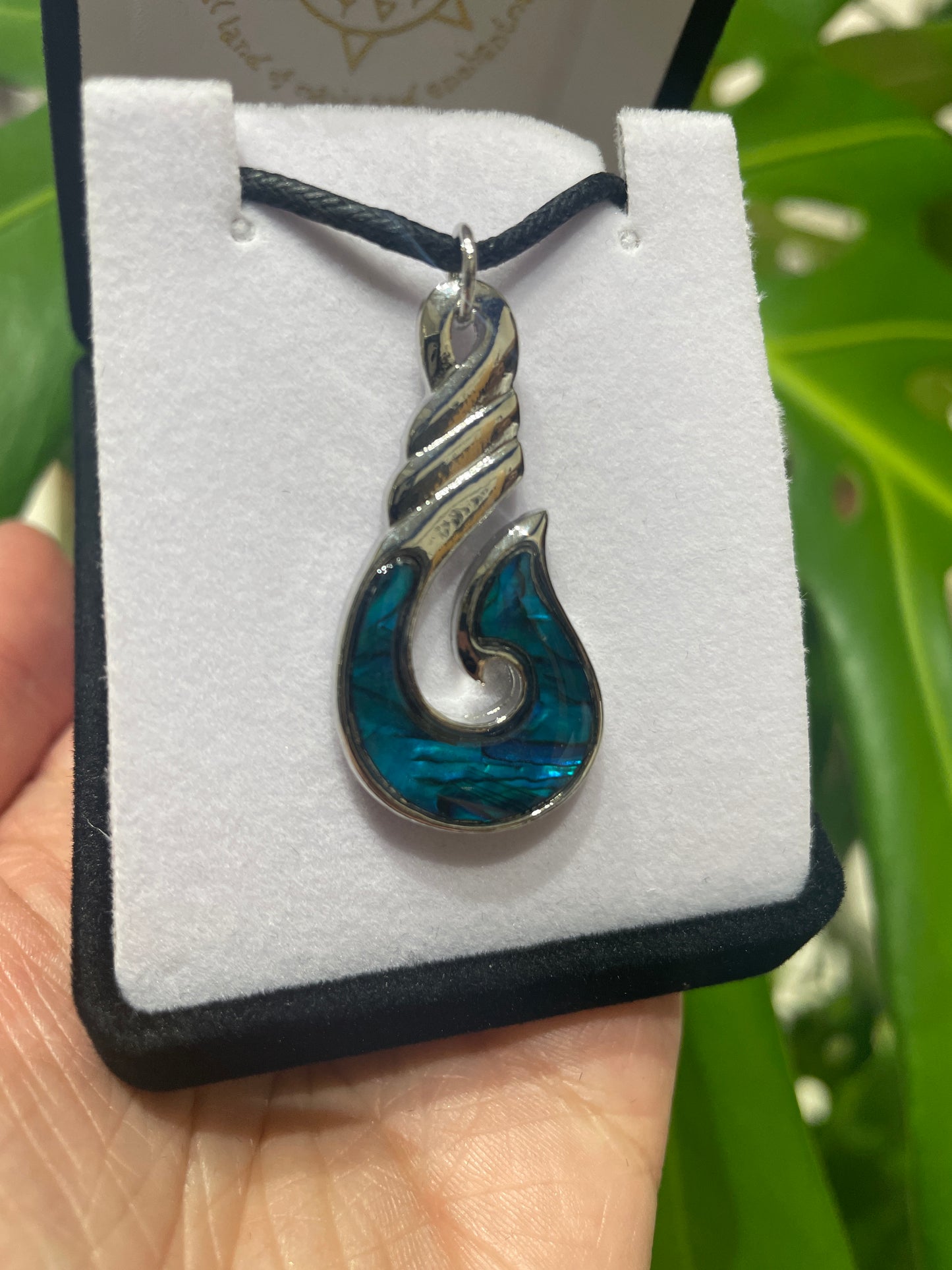 Paua Pendant - Hei Matau (Fish Hook) - Rivendell Shop