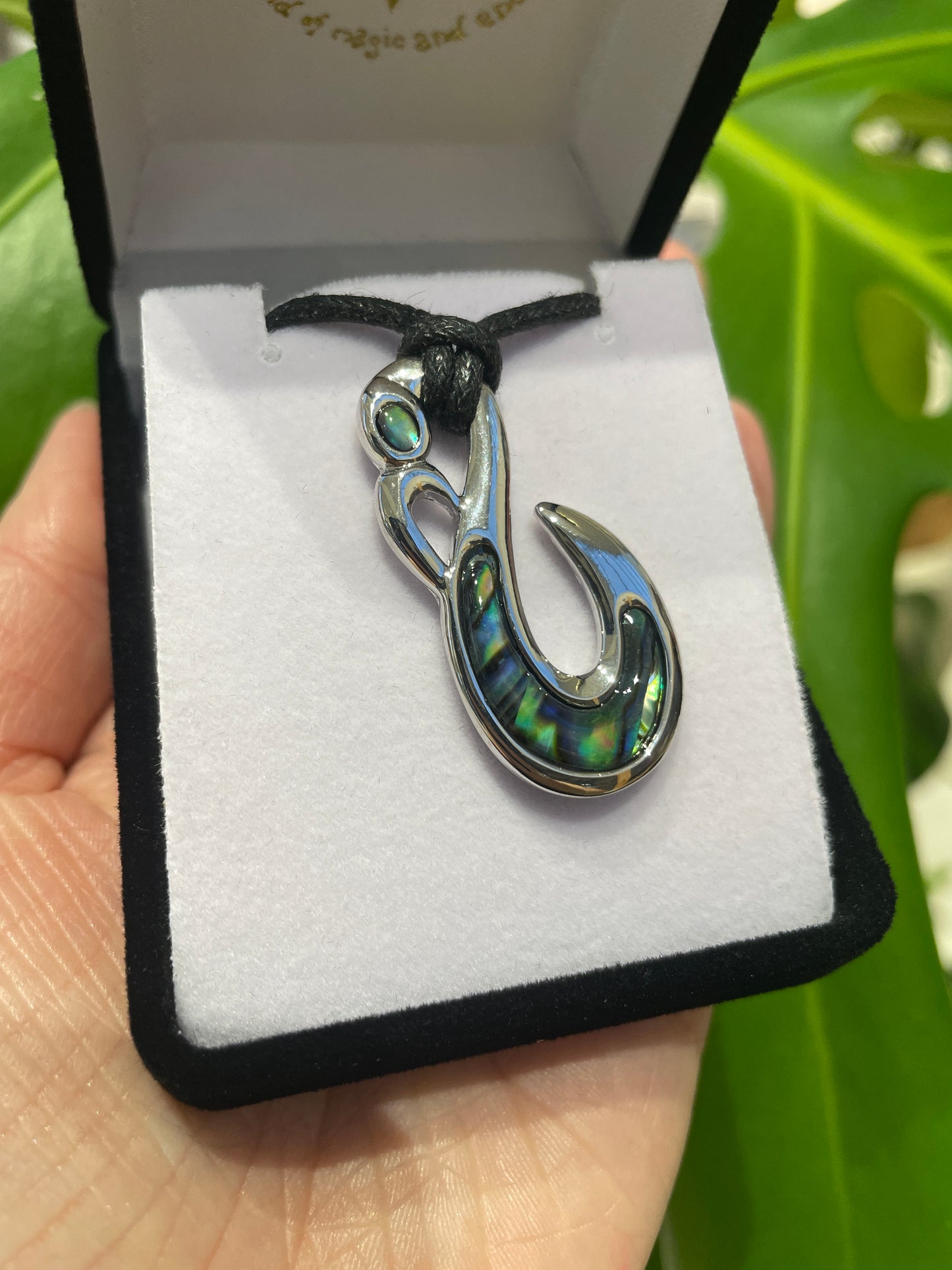 Paua Pendant - Manaia - Rivendell Shop