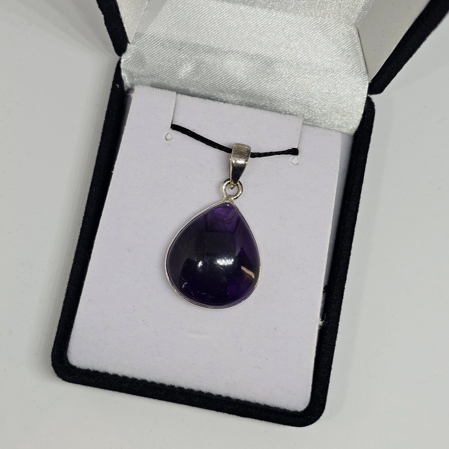 Amethyst Pendant - Rivendell Shop