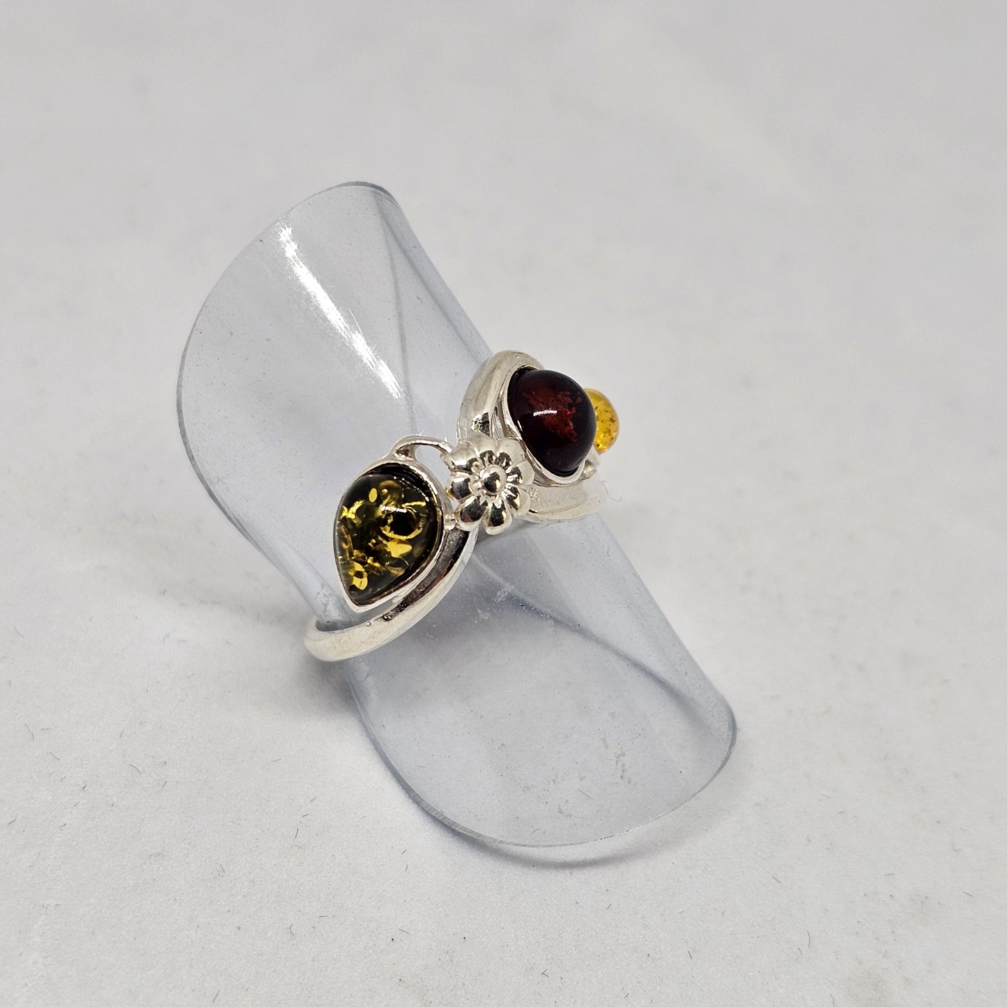 Amber Flower Ring - Rivendell Shop