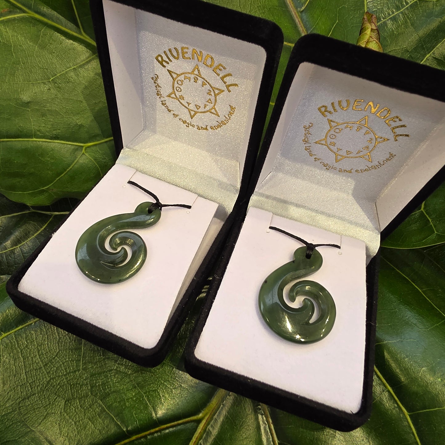 Open Koru Greenstone Pendant 35 mm - Rivendell Shop