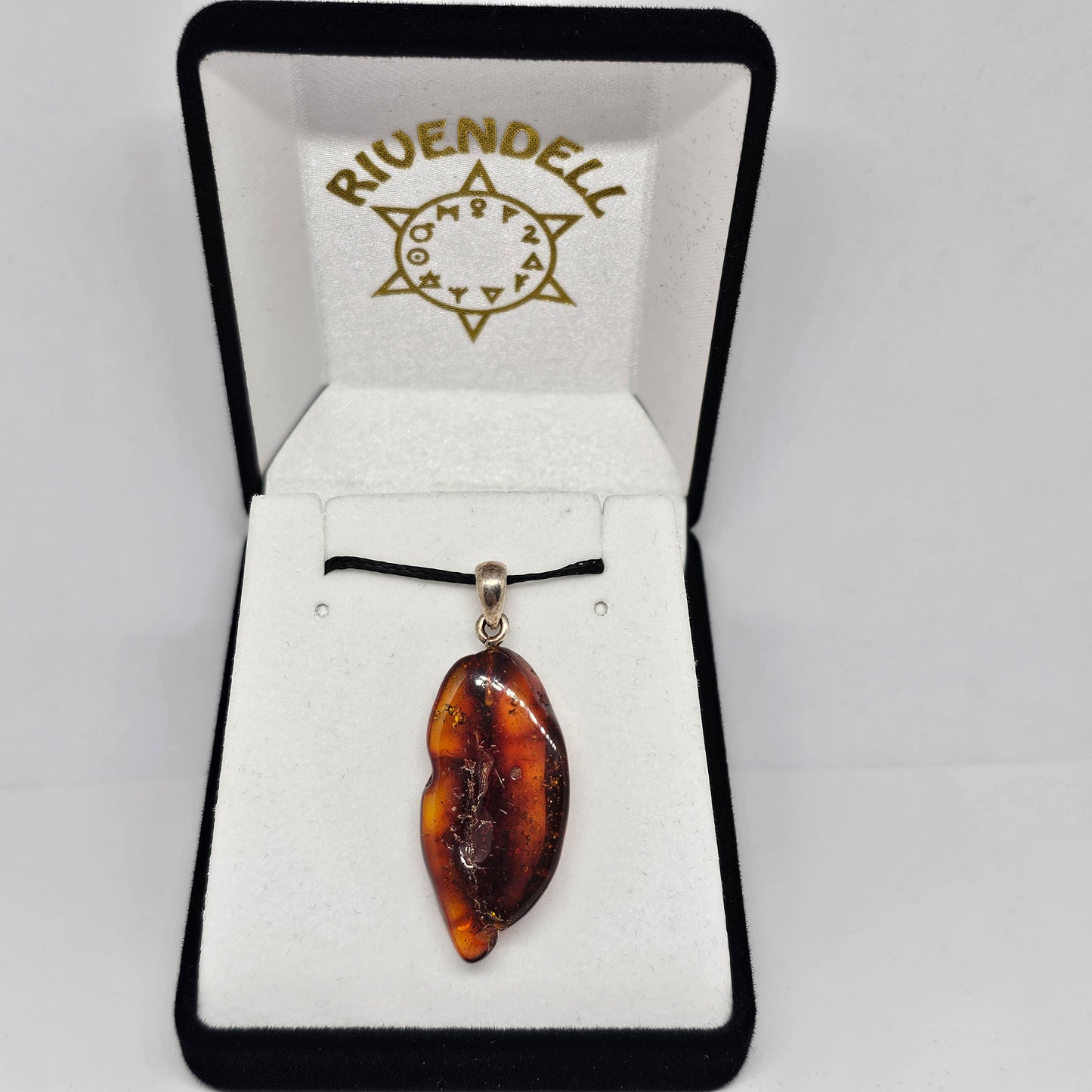 Amber Pendant - Rivendell Shop