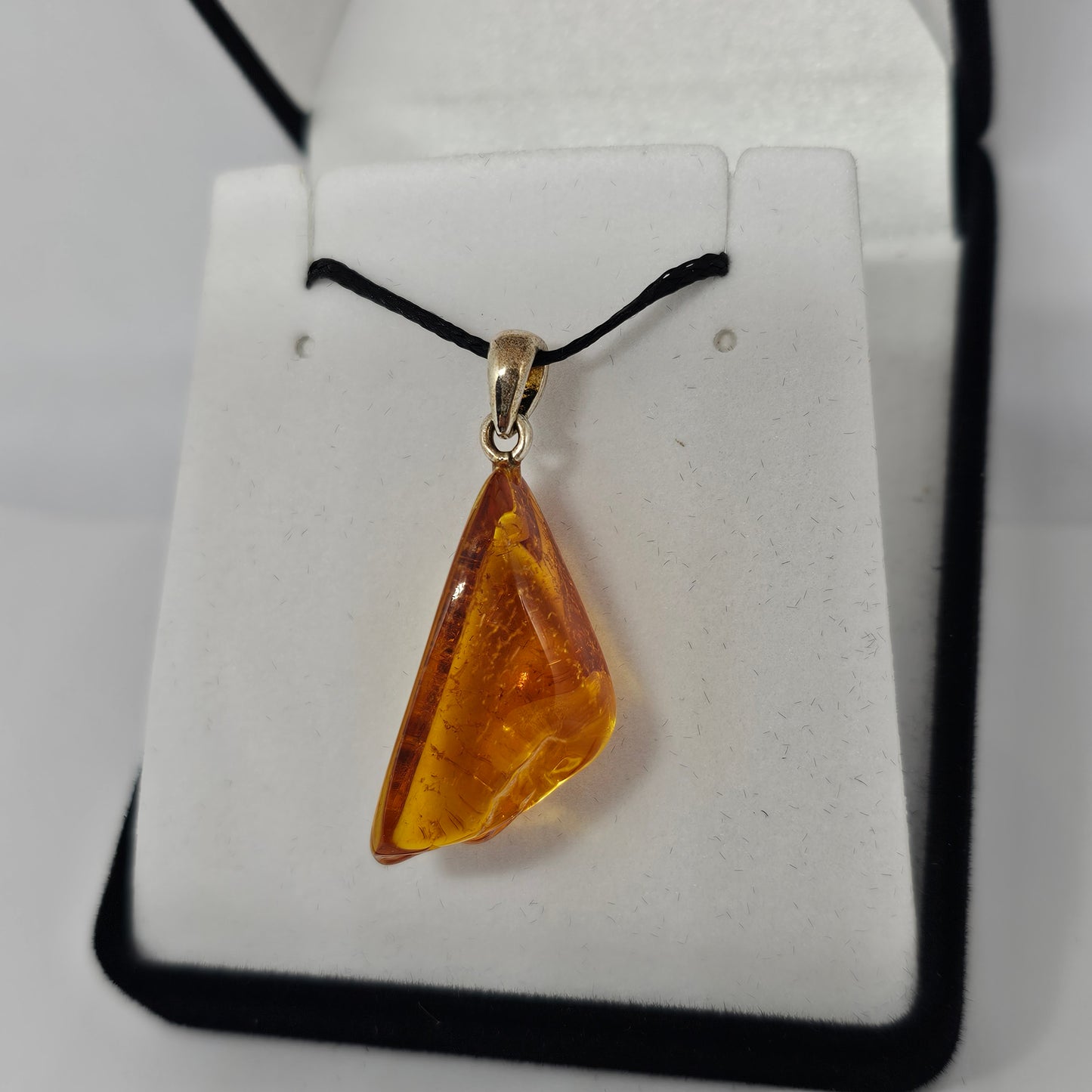 Amber Pendant - Rivendell Shop
