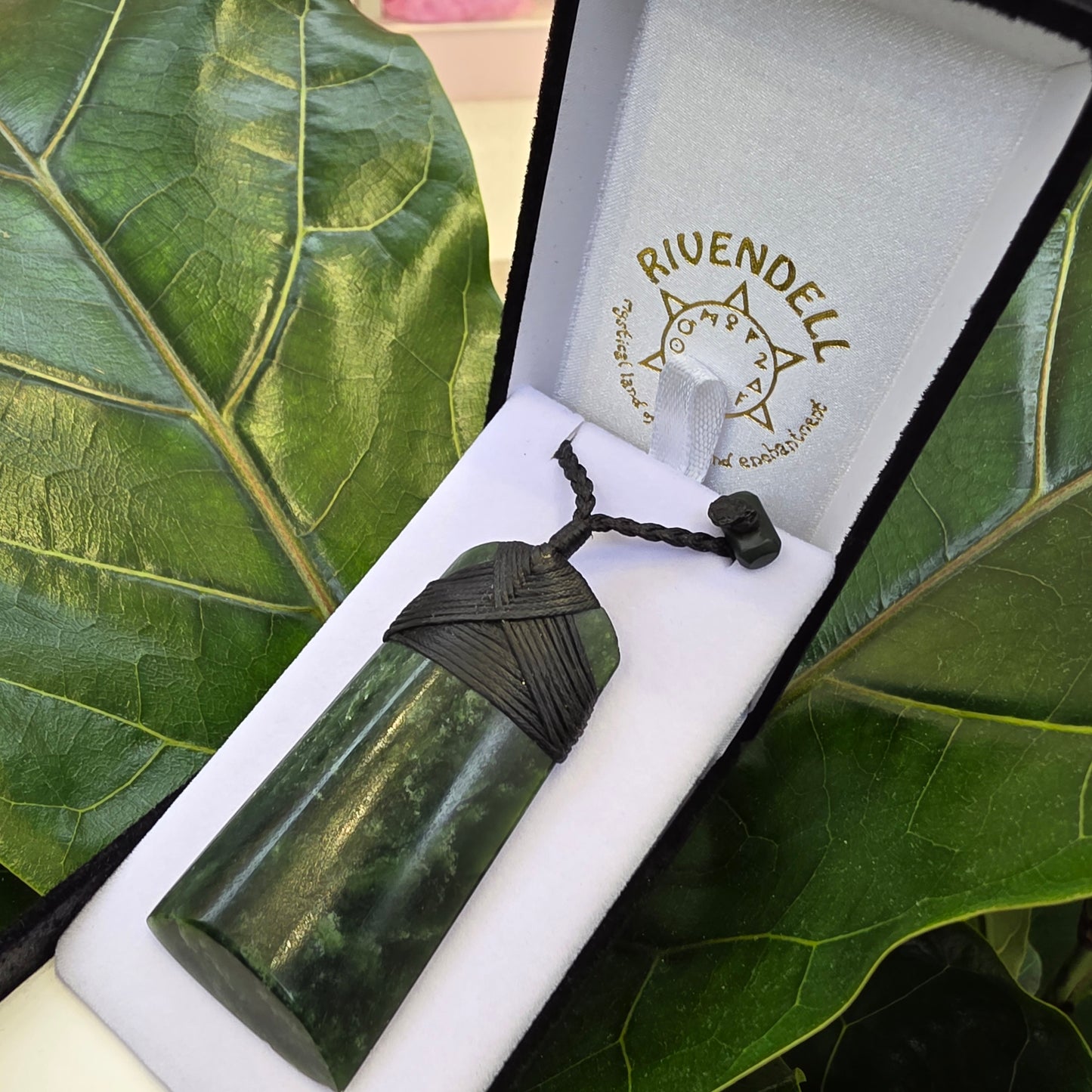 Greenstone Toki Pendant 70x35 mm - Rivendell Shop