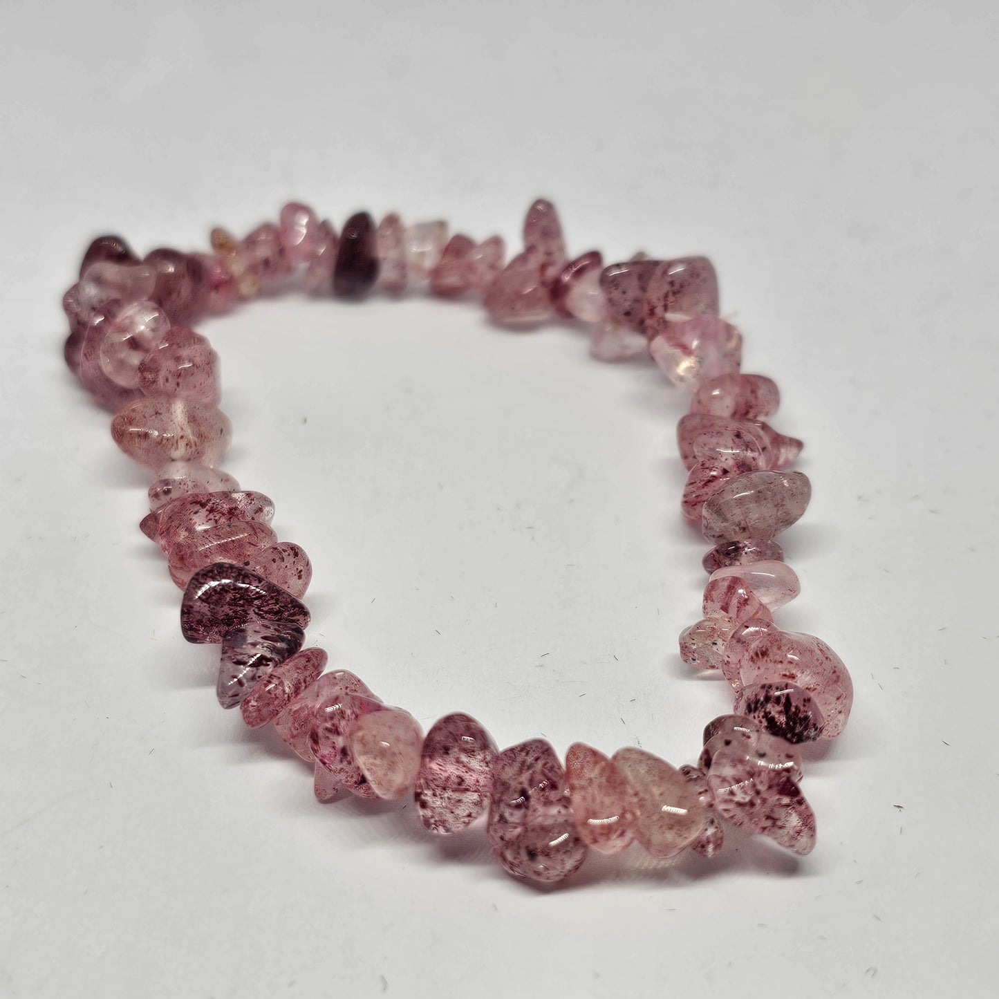 Strawberry Quartz Chip Bracelet - Rivendell Shop