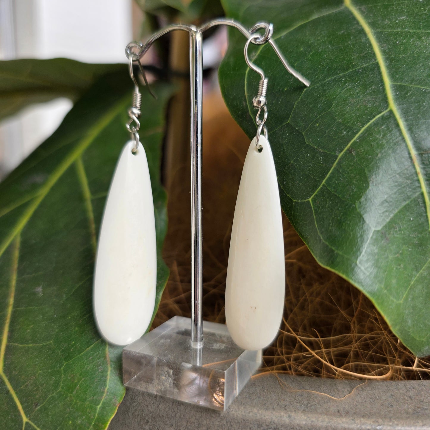Handcarved Bone Earrings - Roimata
