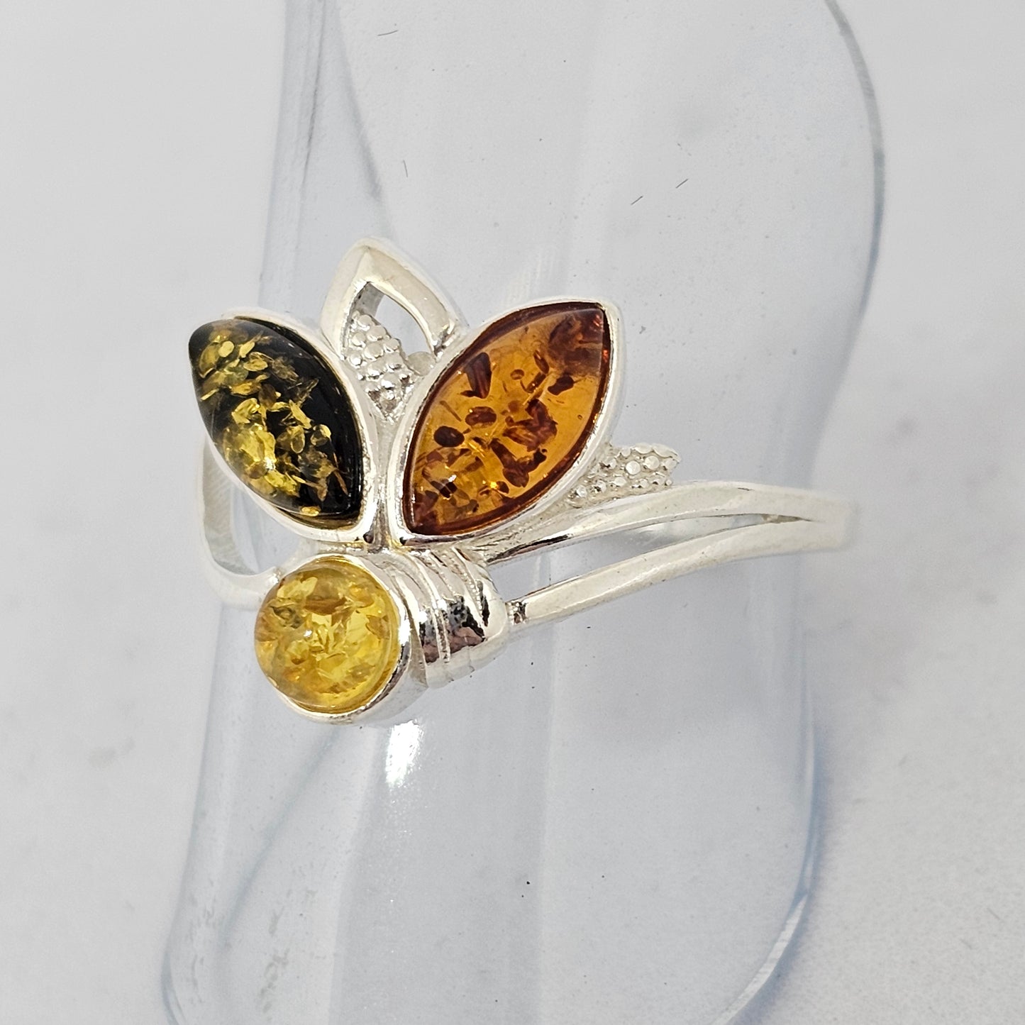 Amber Ring - Rivendell Shop