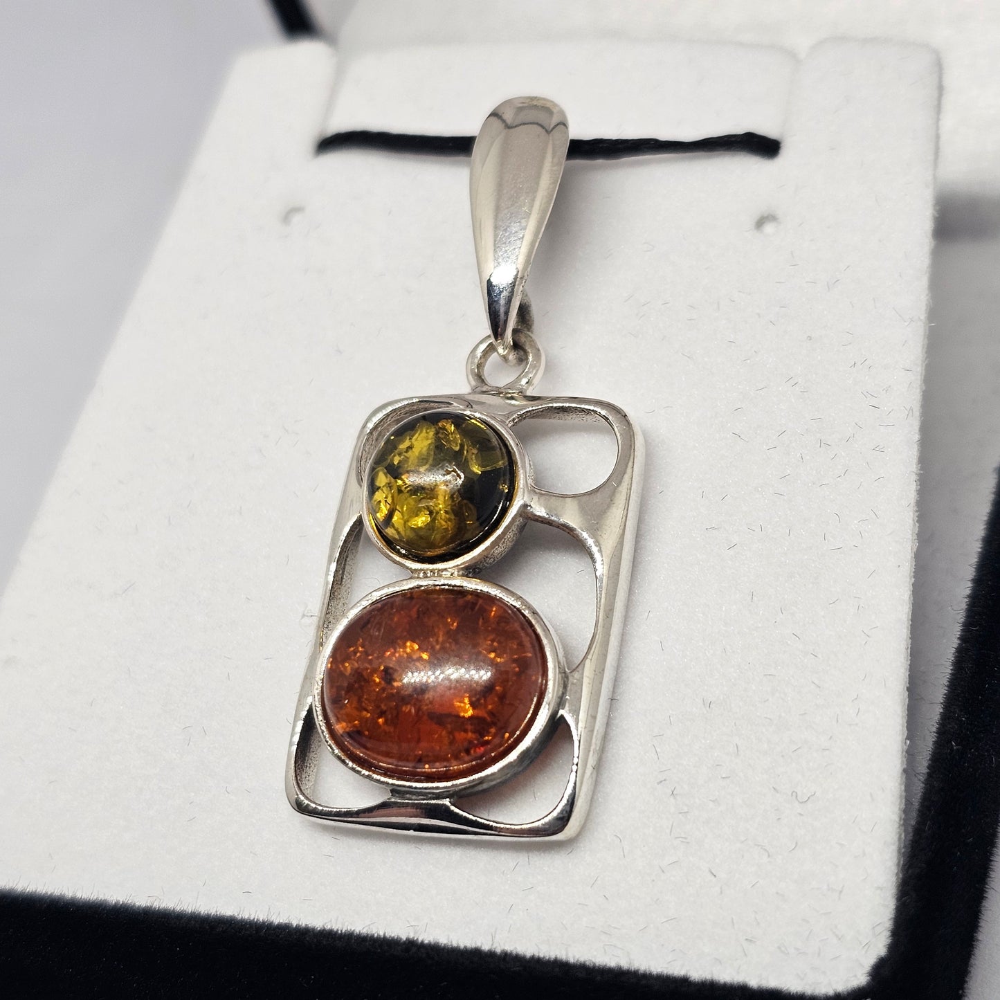 Amber Pendant - Rivendell Shop