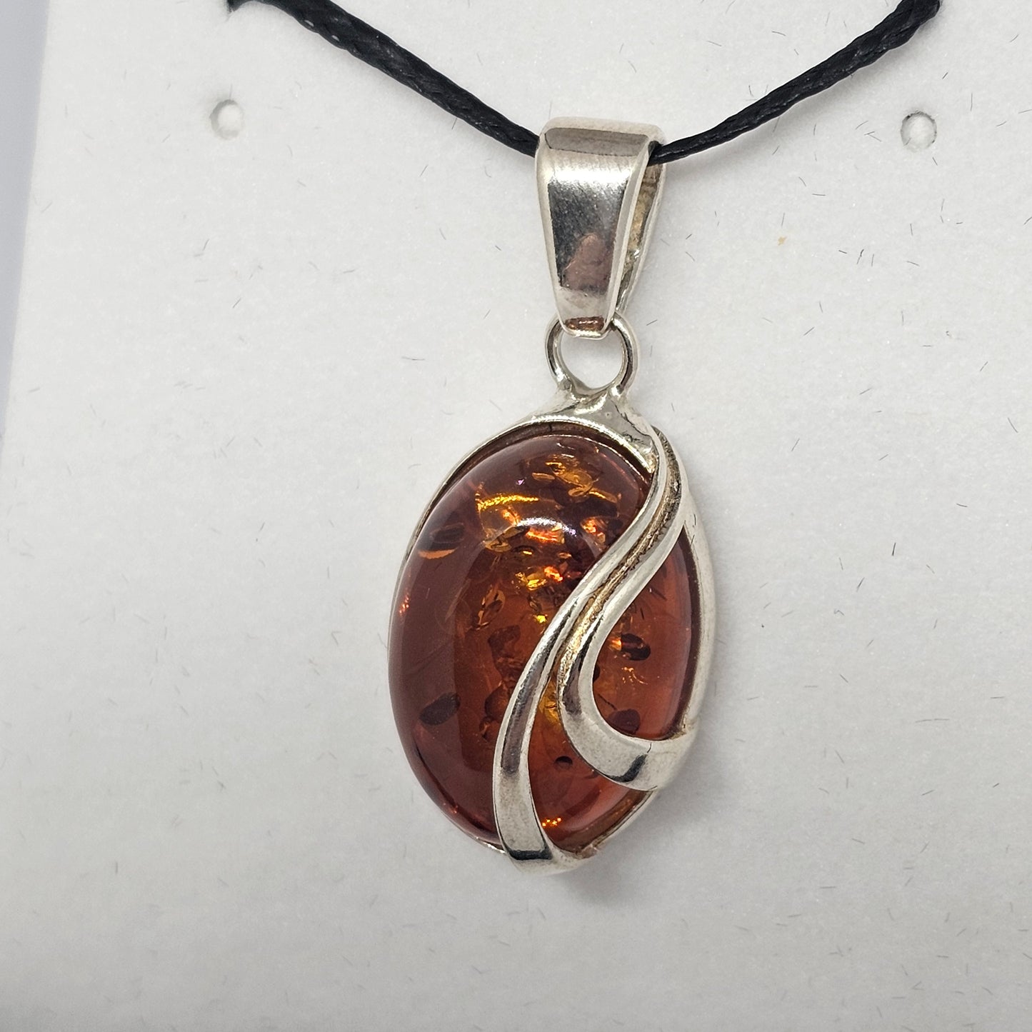 Amber Pendant - Rivendell Shop