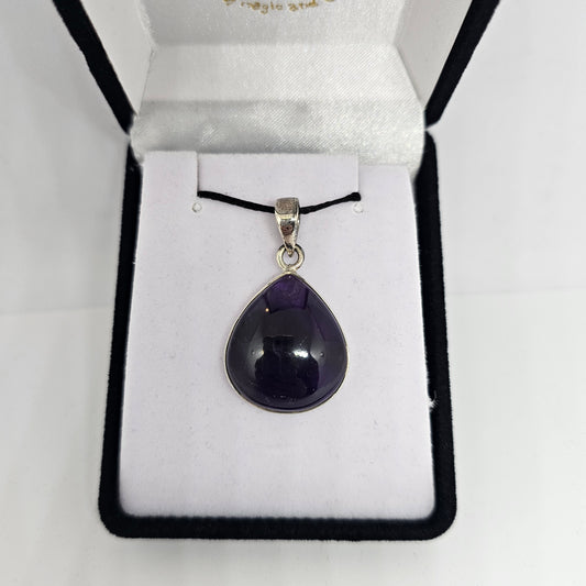 Amethyst Pendant - Rivendell Shop