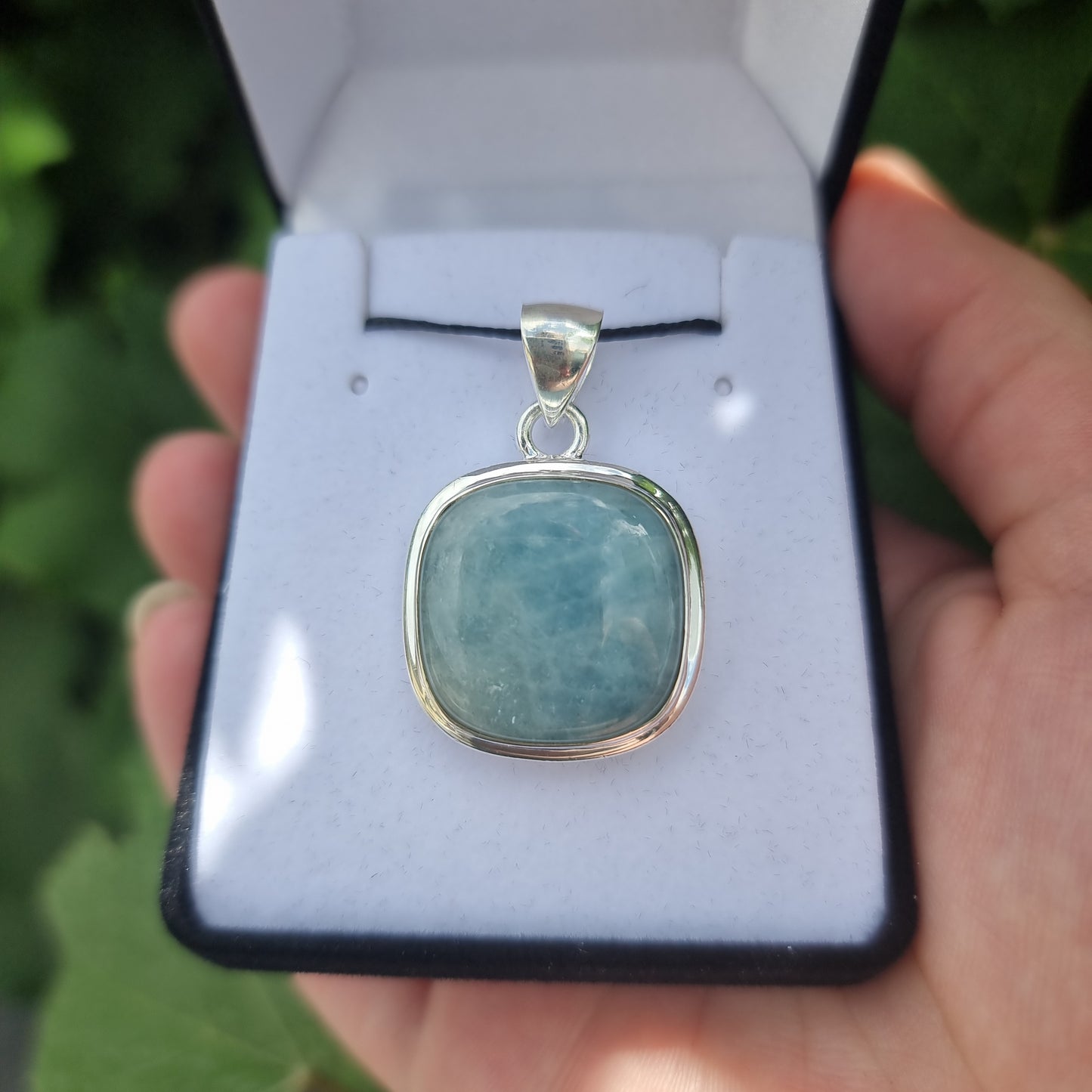 Aquamarine pendant - Rivendell Shop