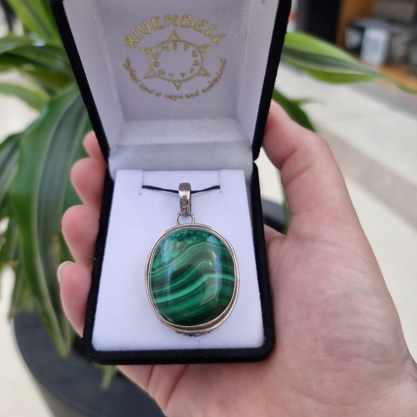 Malachite pendant - Rivendell Shop