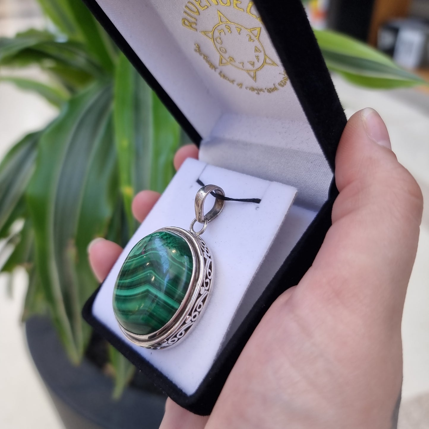 Malachite pendant - Rivendell Shop