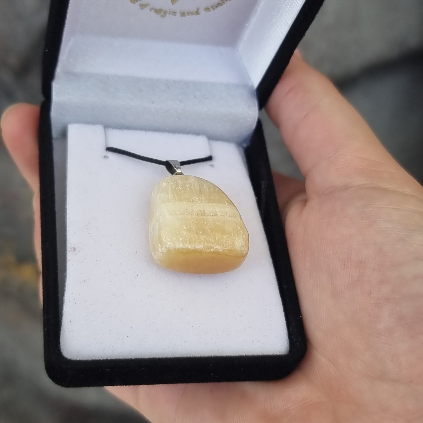 Honey calcite tumble necklace - Rivendell Shop