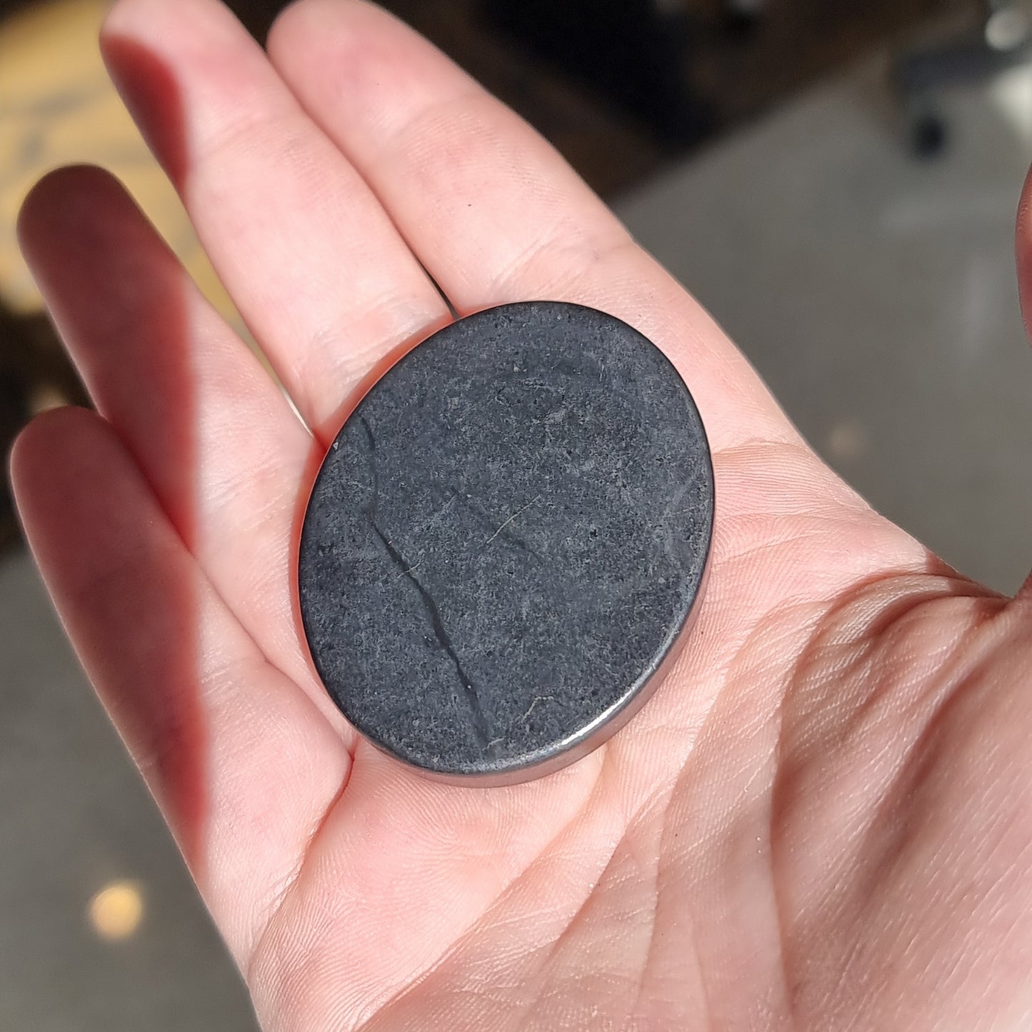 Shungite flat stone - Rivendell Shop