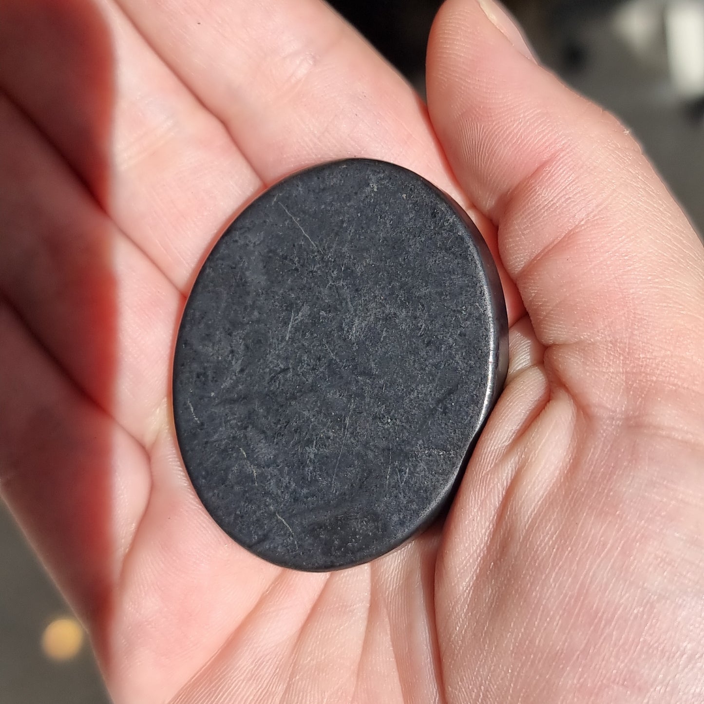 Shungite flat stone - Rivendell Shop