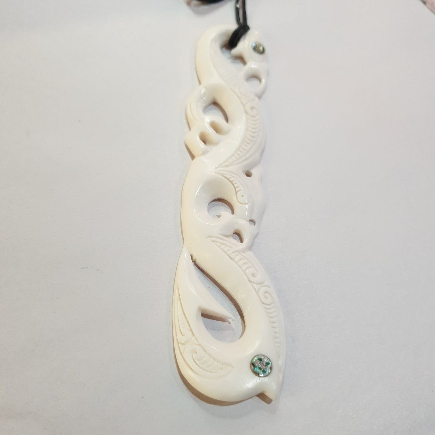 Handcarved Bone Pendant large - Rivendell Shop