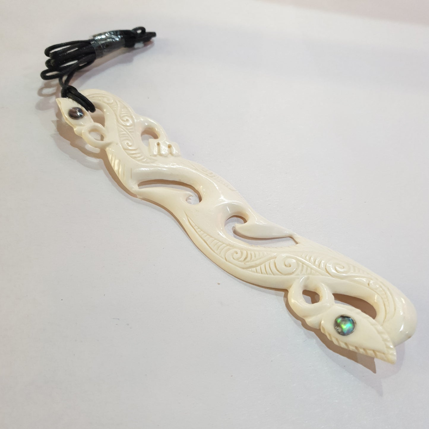 Handcarved Bone Pendant large - Rivendell Shop
