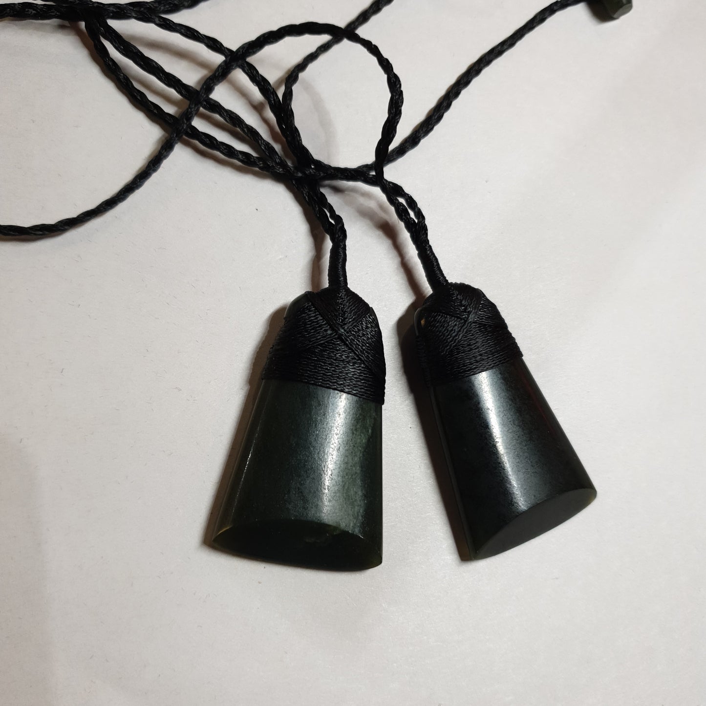 Greenstone pendant 45x25 mm - Rivendell Shop