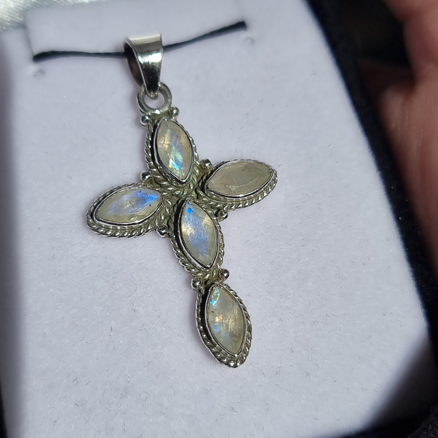 Moonstone pendant - Rivendell Shop