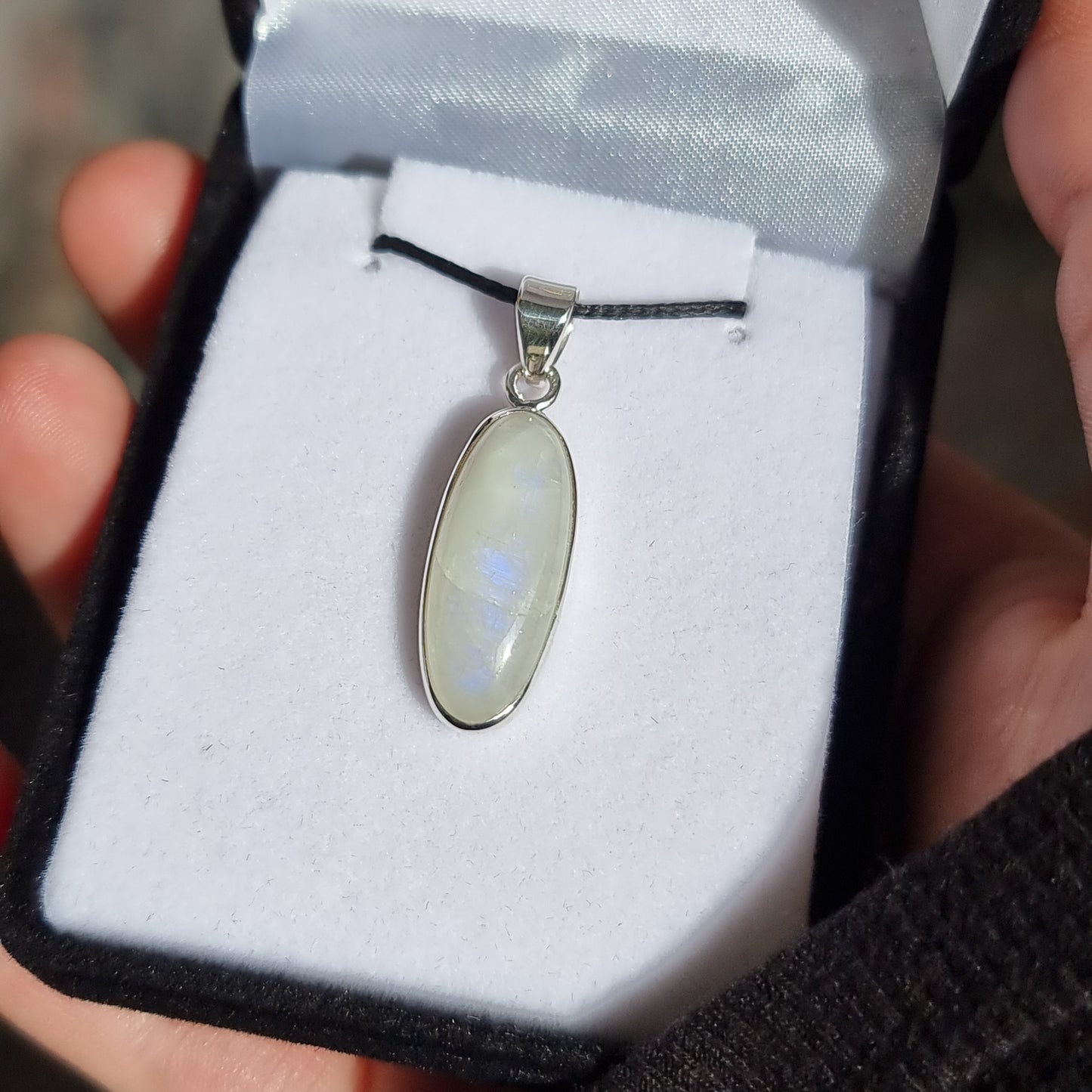 Moonstone pendant - Rivendell Shop