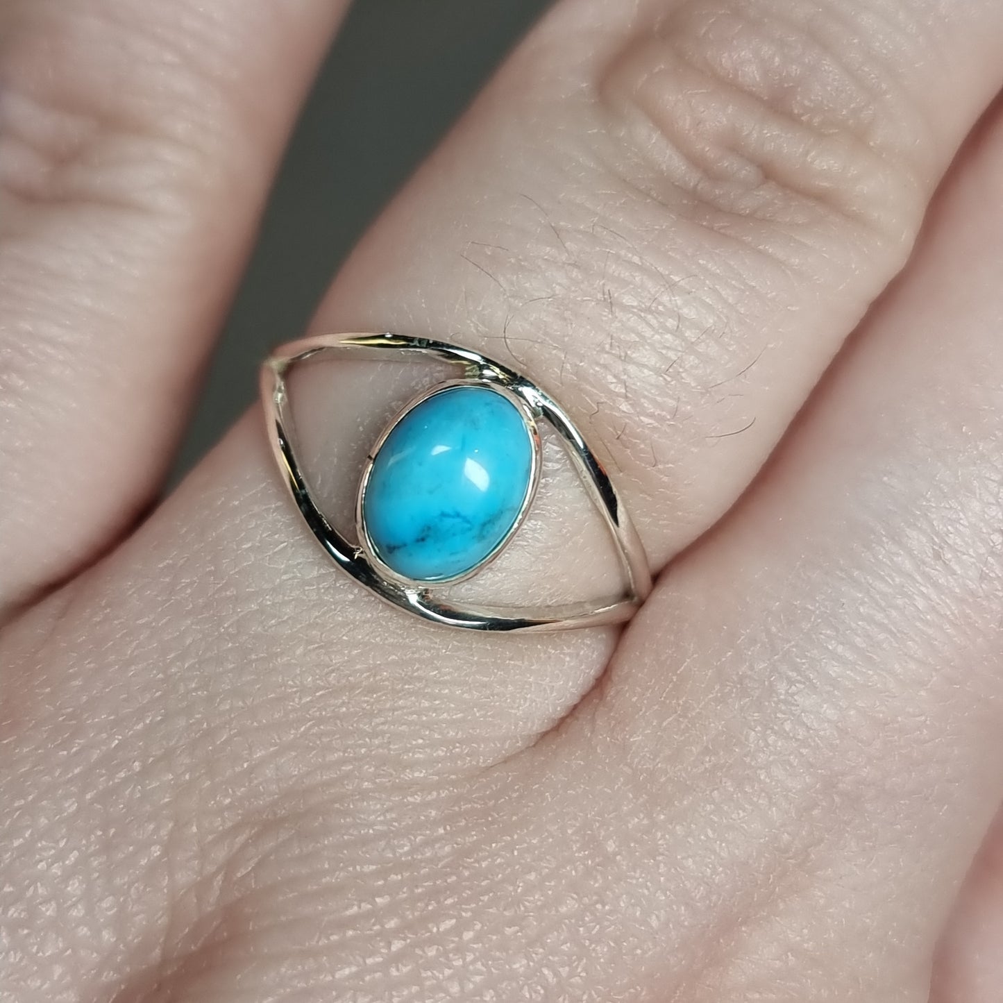 Turqouise howlite ring - Rivendell Shop