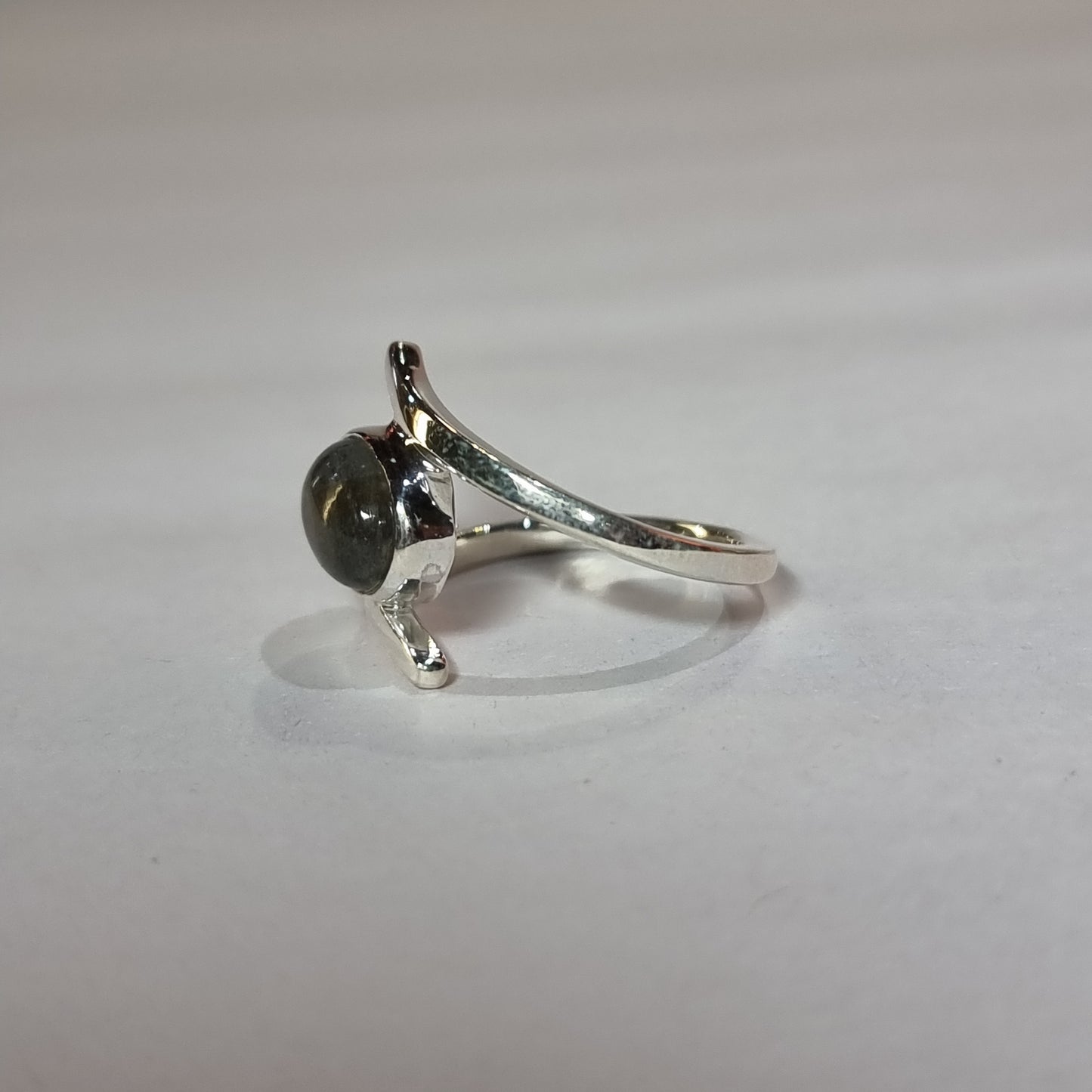 Labradorite ring - Rivendell Shop