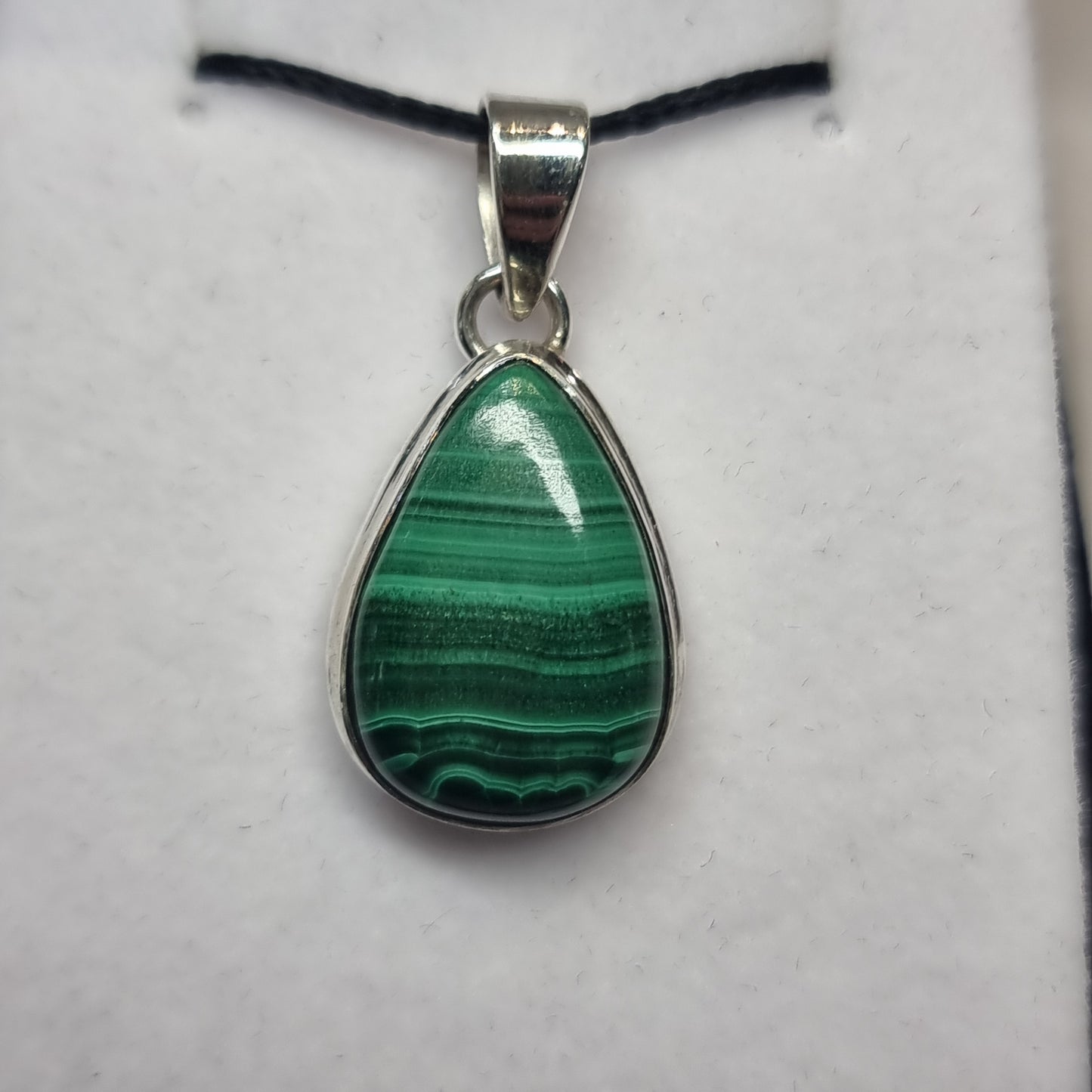 Malachite pendant - Rivendell Shop