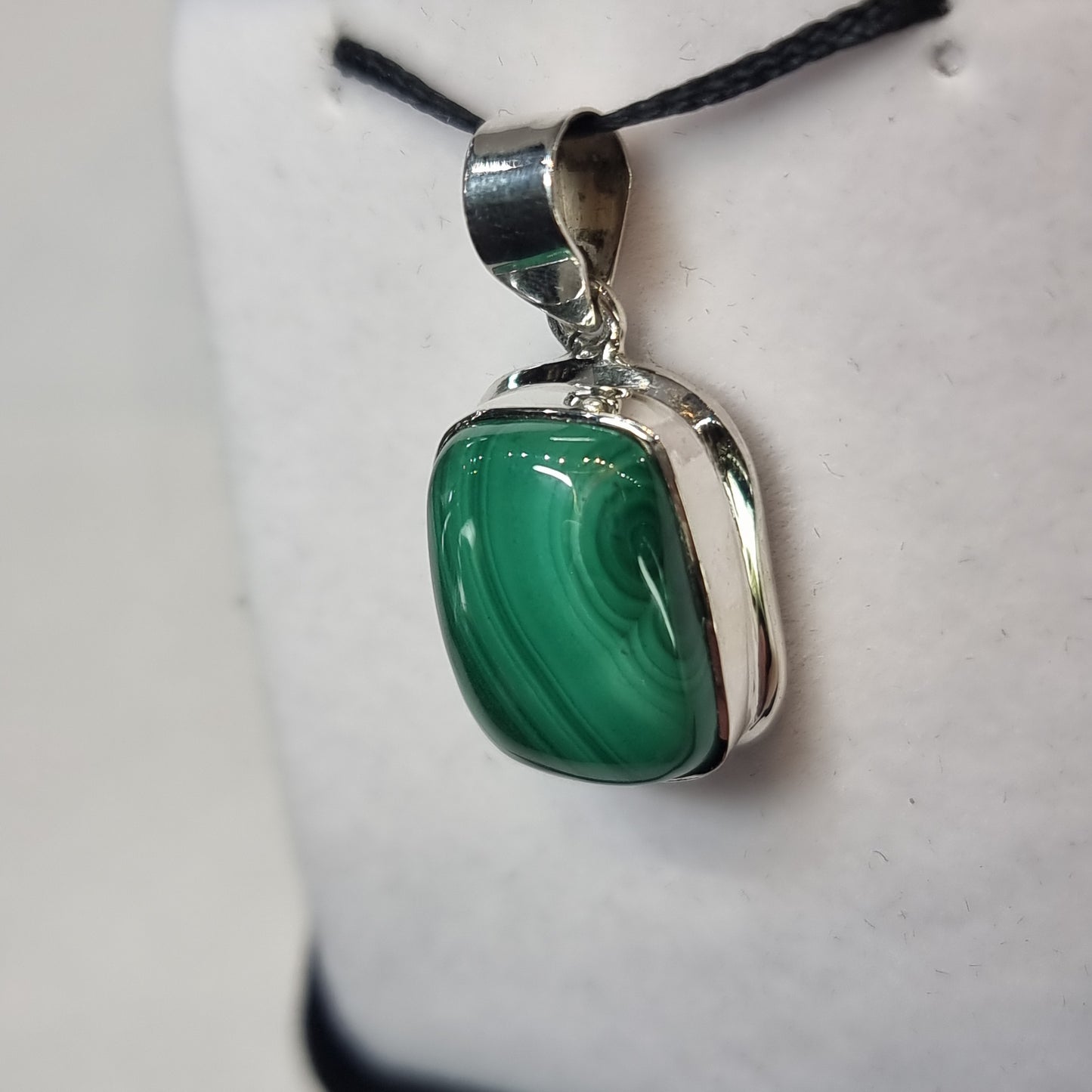 Malachite pendant - Rivendell Shop