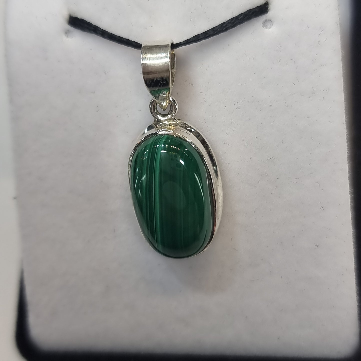 Malachite pendant - Rivendell Shop