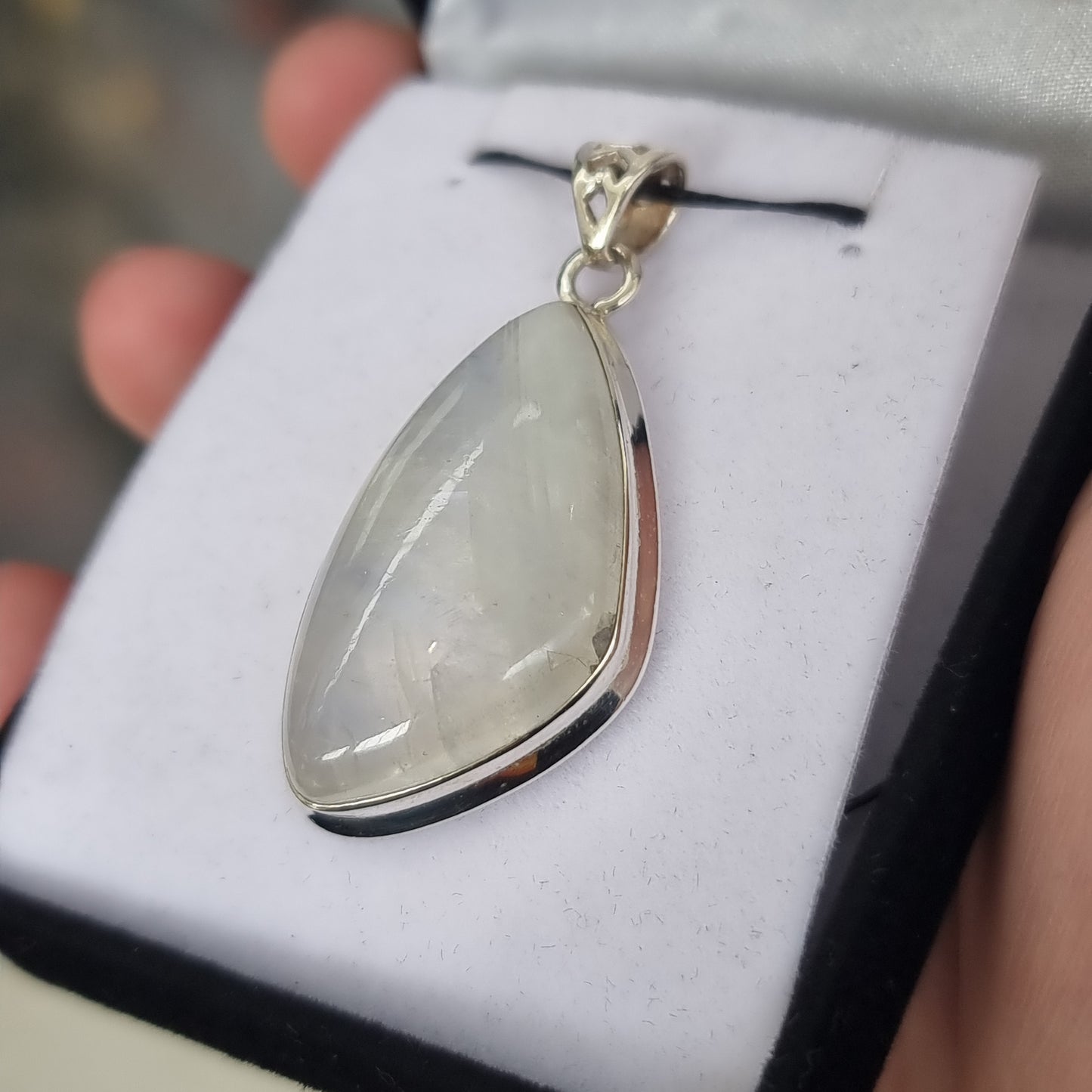 Moonstone pendant - Rivendell Shop
