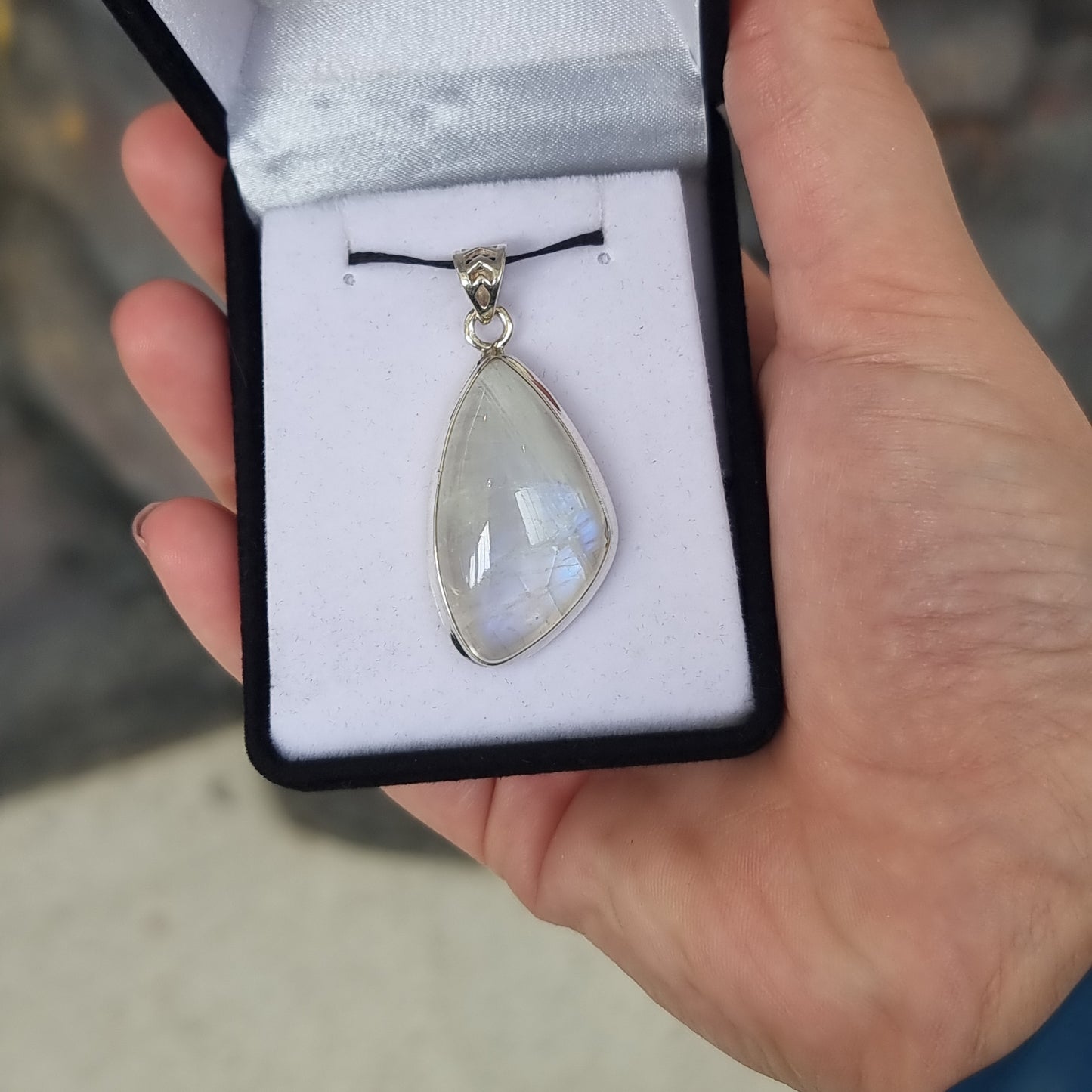 Moonstone pendant - Rivendell Shop