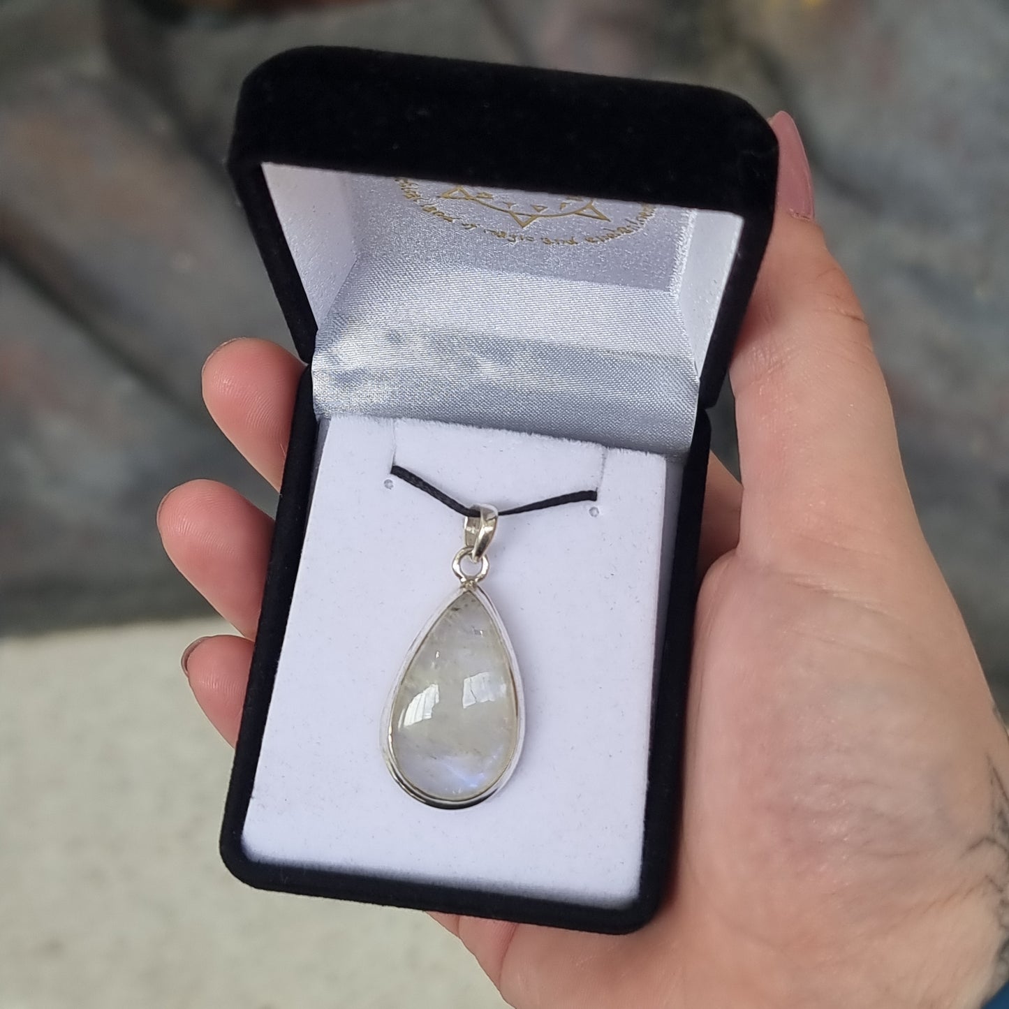 Moonstone pendant - Rivendell Shop