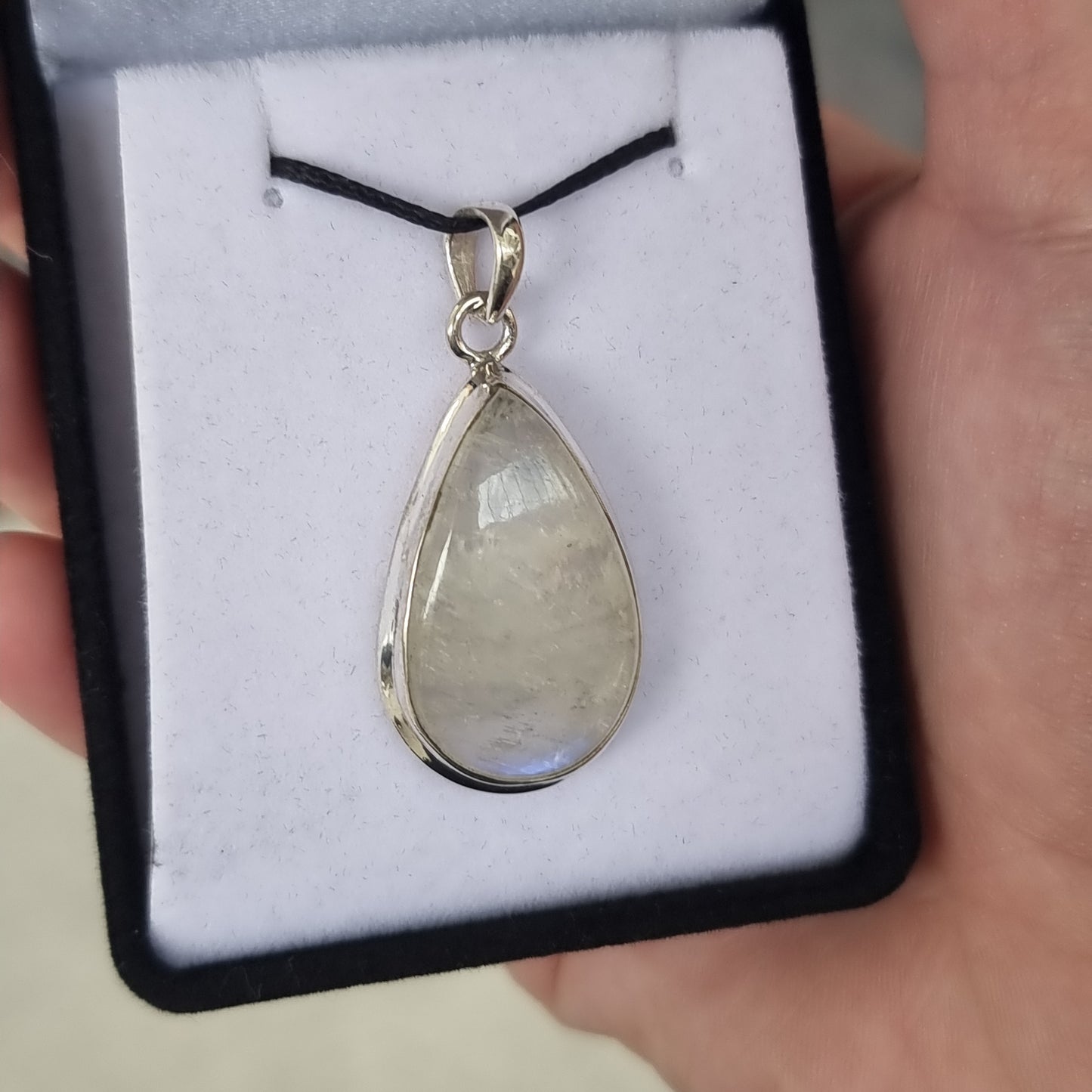 Moonstone pendant - Rivendell Shop